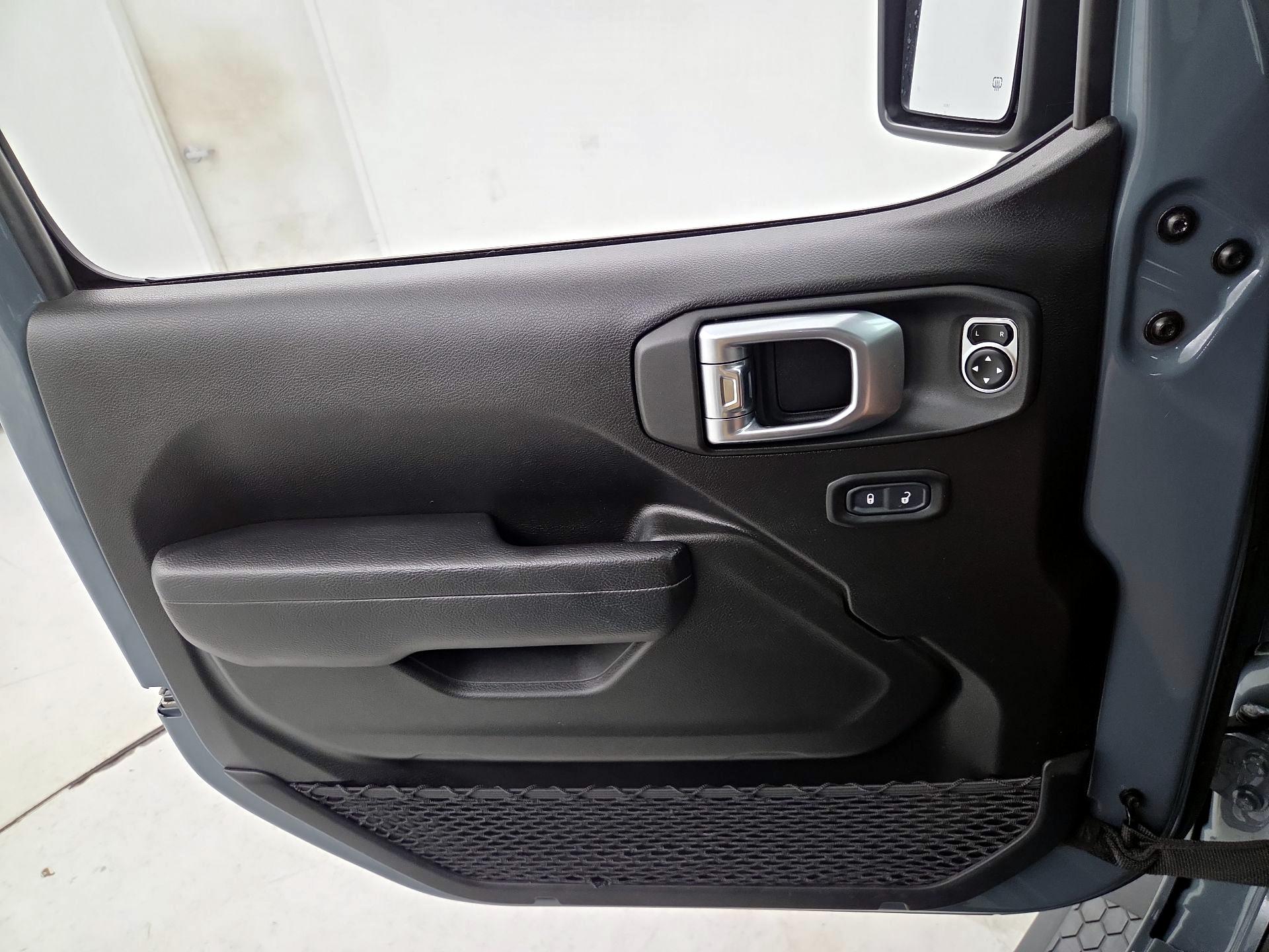 Thumbnail: 2024 Jeep Wrangler - 12