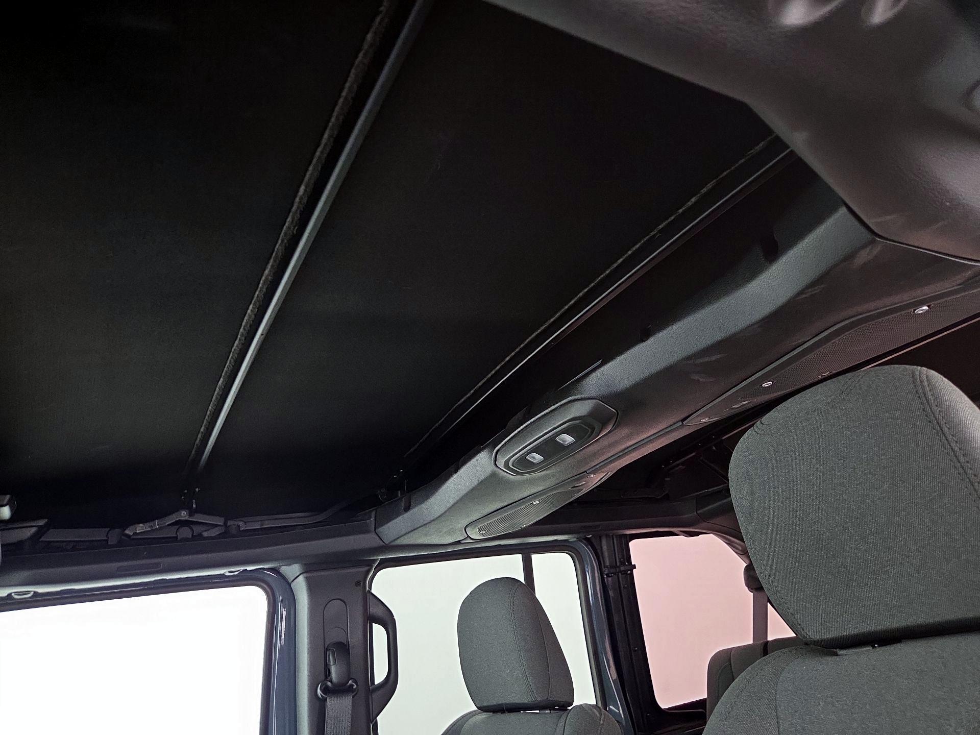Thumbnail: 2024 Jeep Wrangler - 20