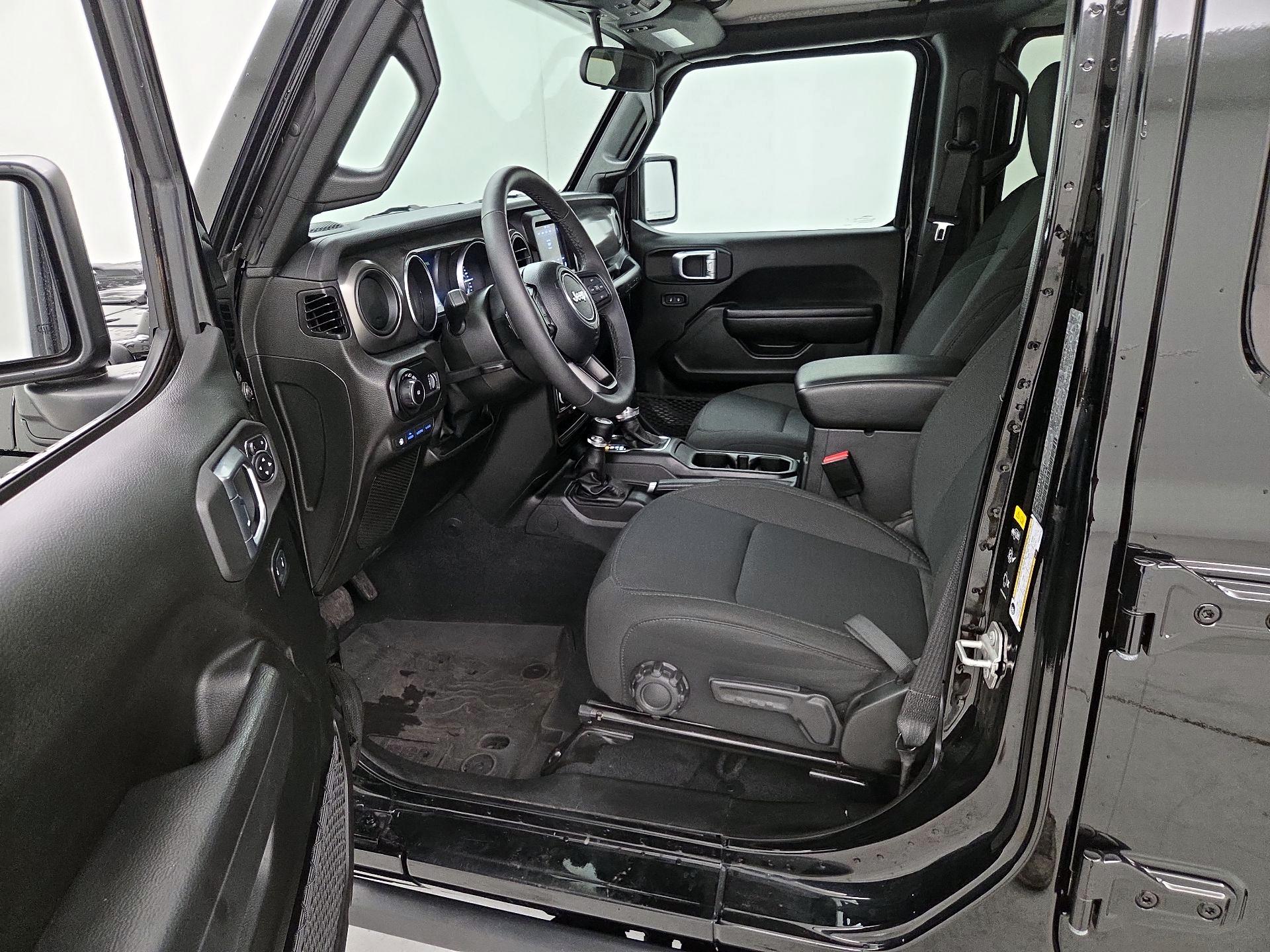 Thumbnail: 2023 Jeep Wrangler - 11