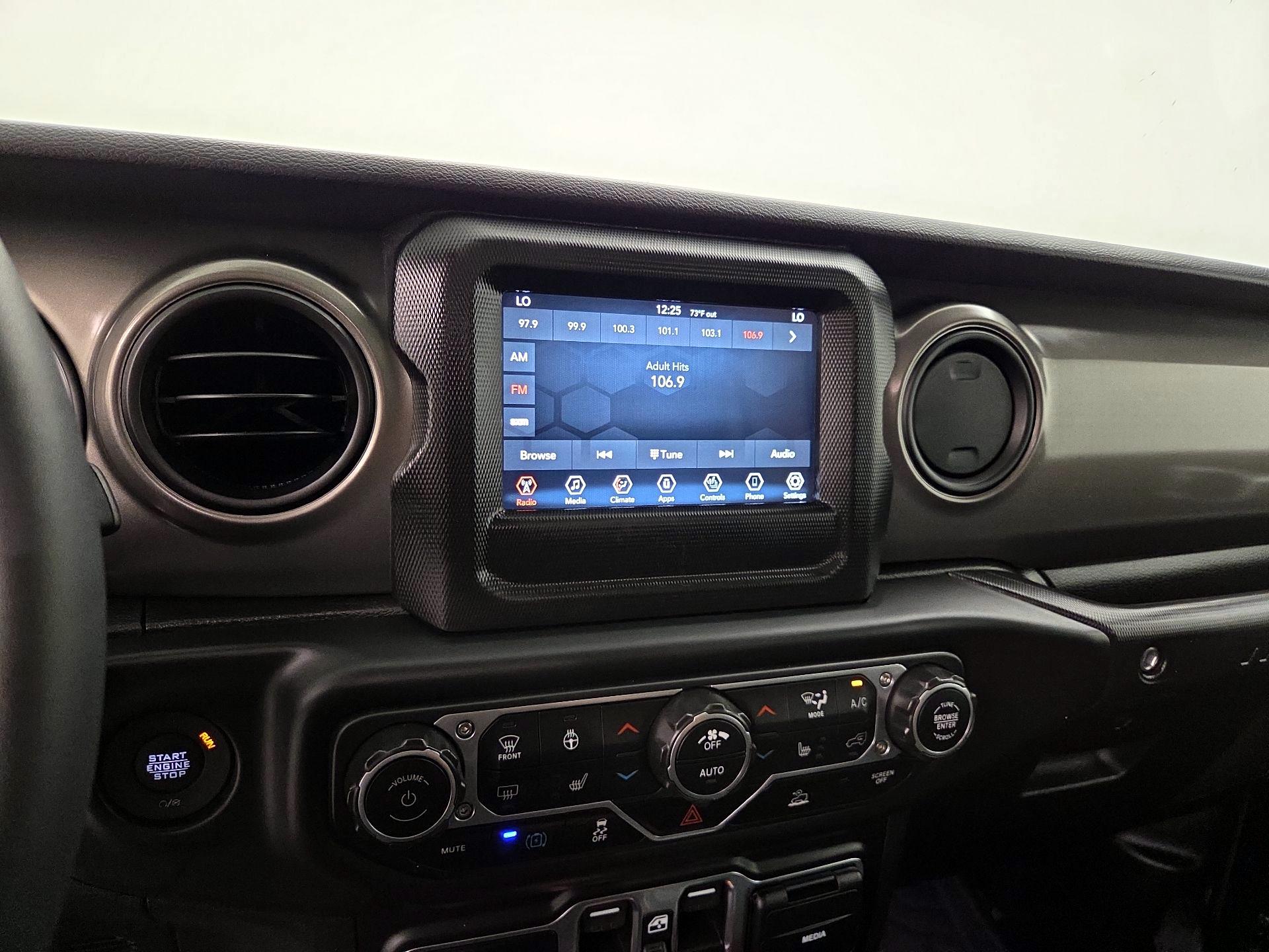 Thumbnail: 2023 Jeep Wrangler - 15