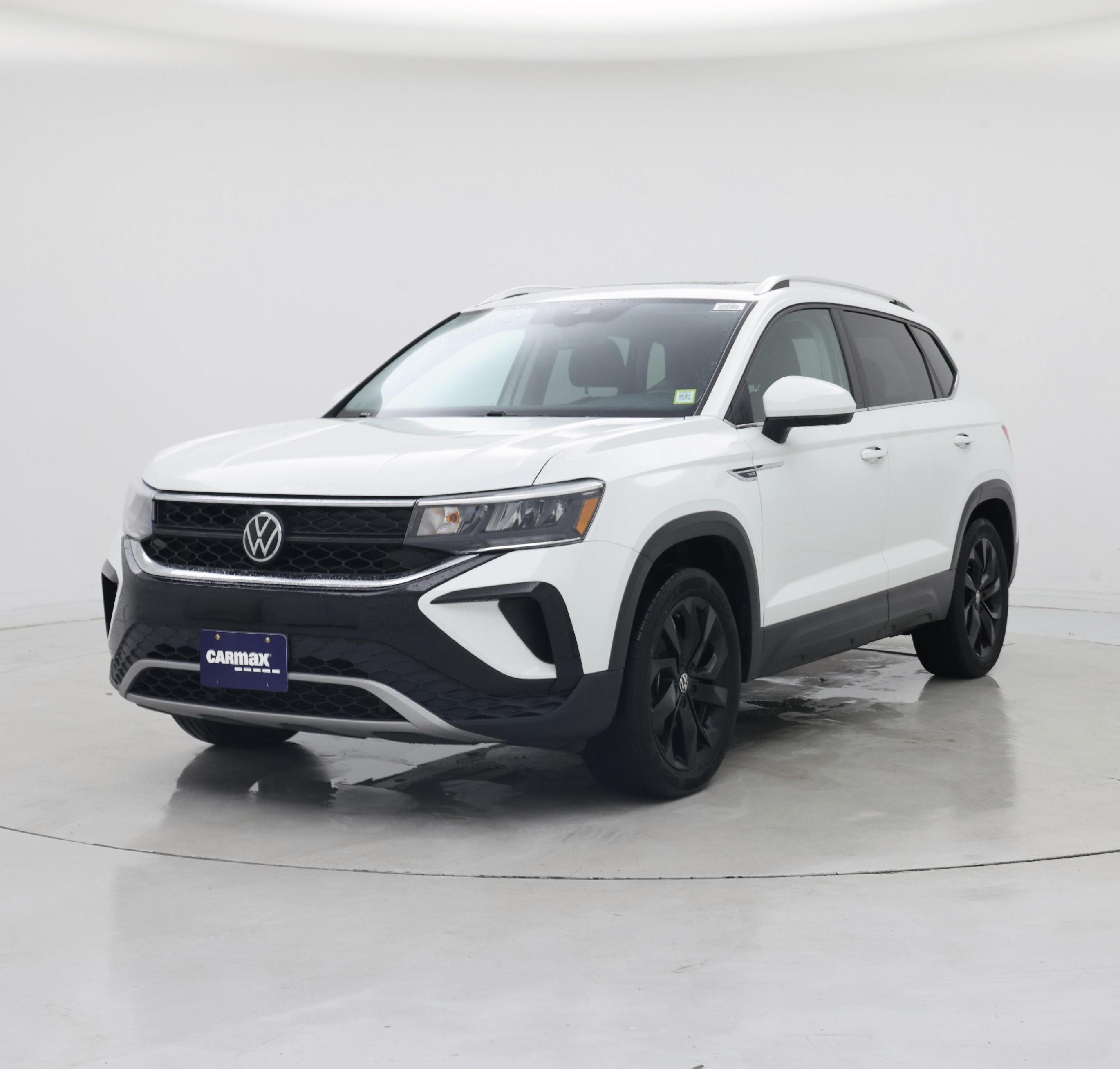 Thumbnail: 2022 Volkswagen Taos - 4