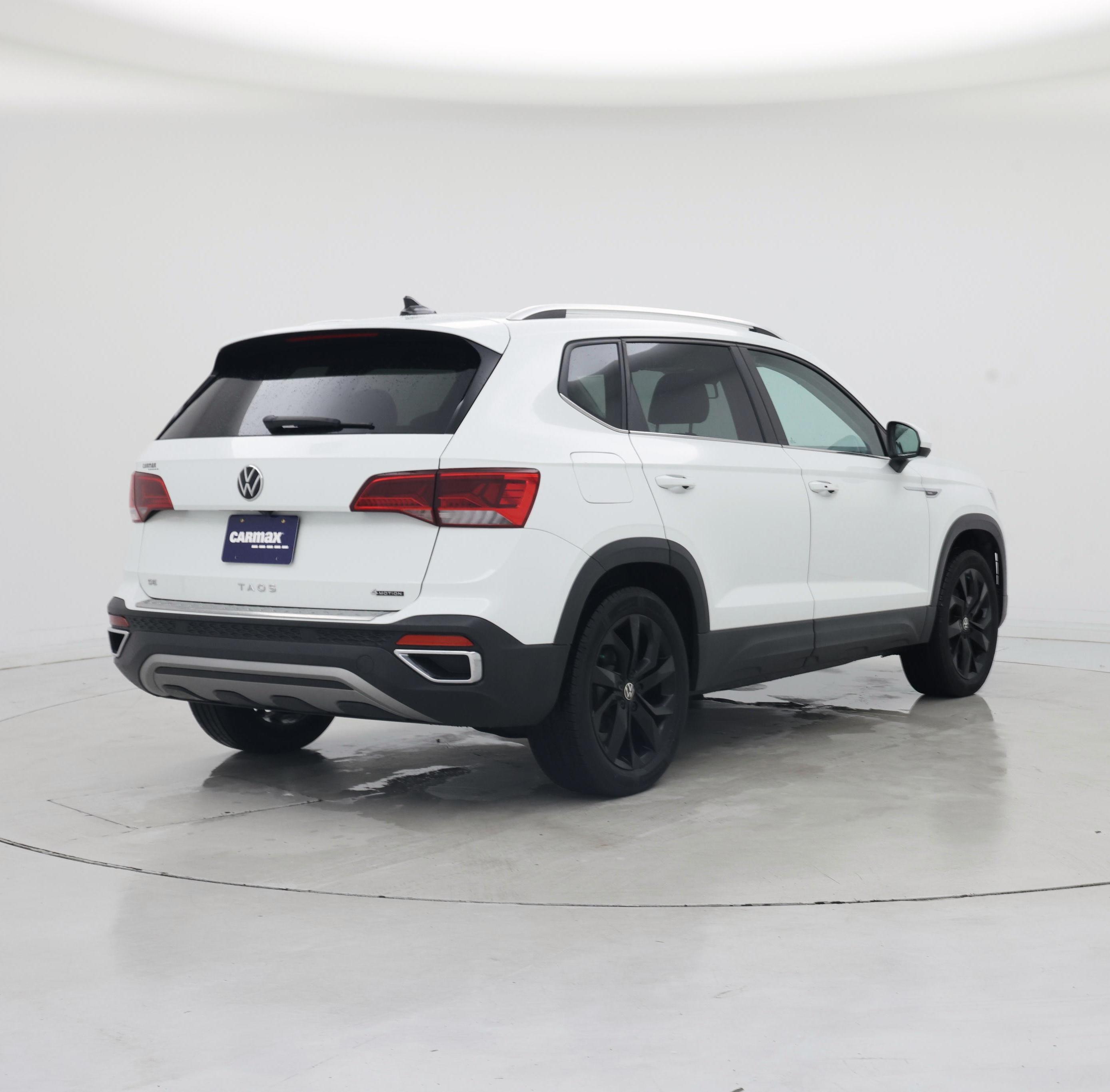 Thumbnail: 2022 Volkswagen Taos - 8