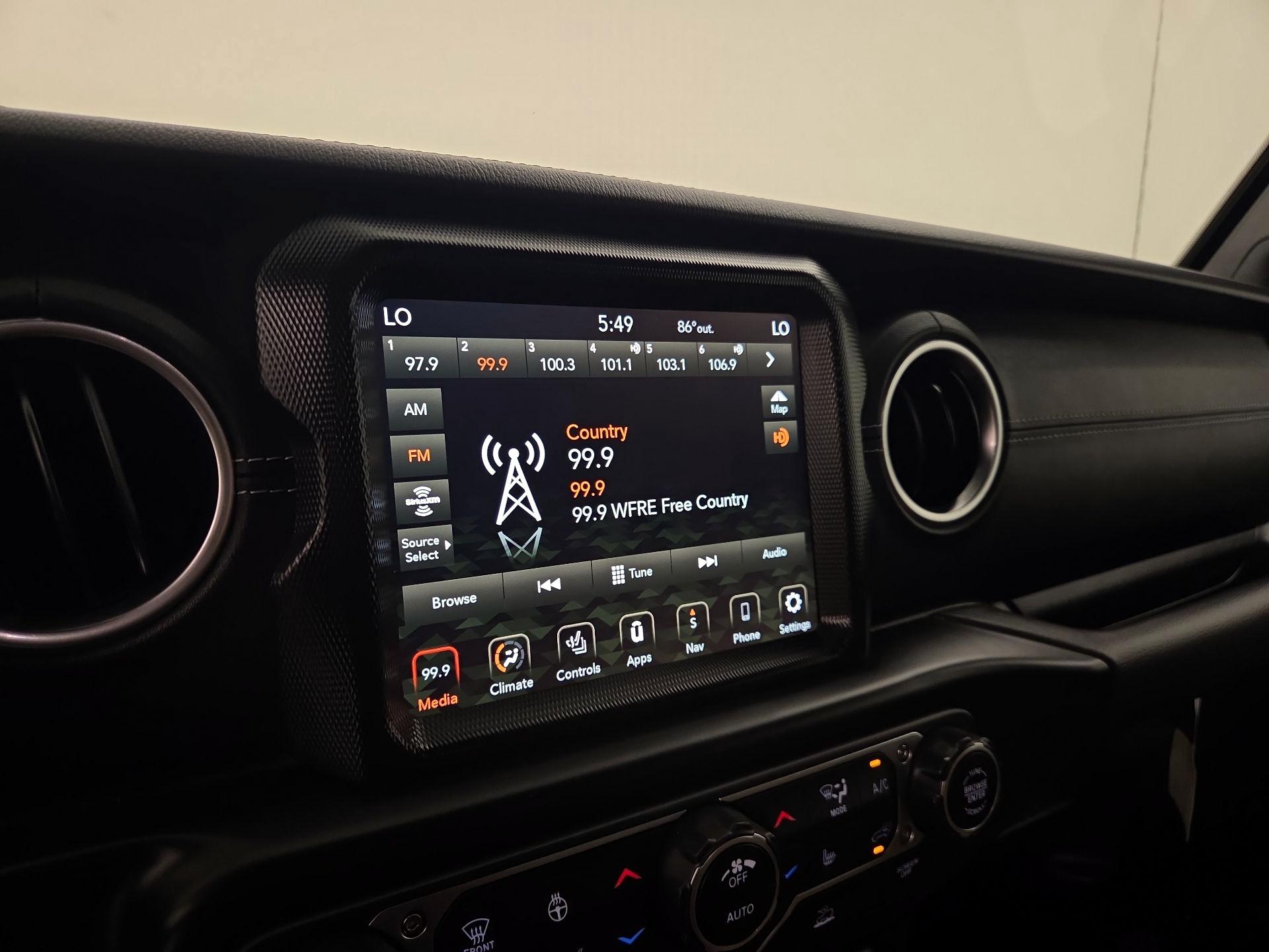 Thumbnail: 2023 Jeep Wrangler - 16