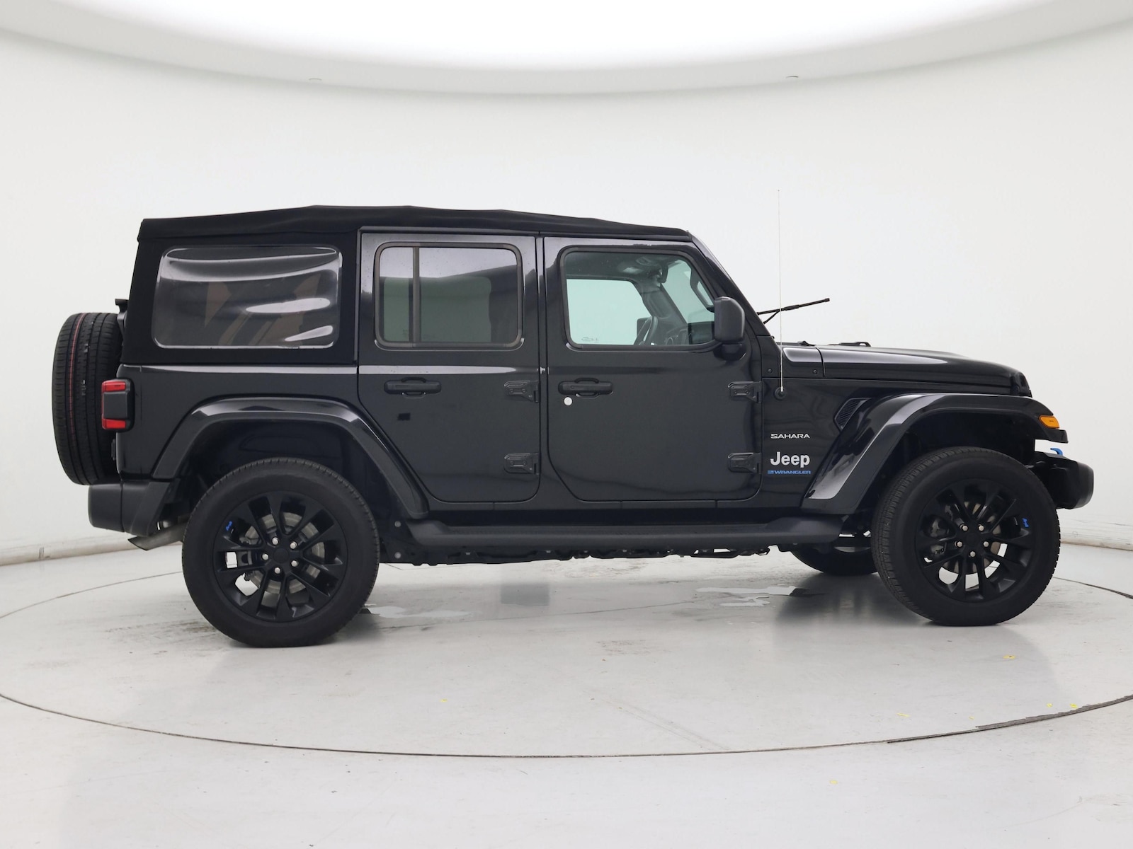 2023 Jeep Wrangler 4xe Sahara 4XE - Photo 8