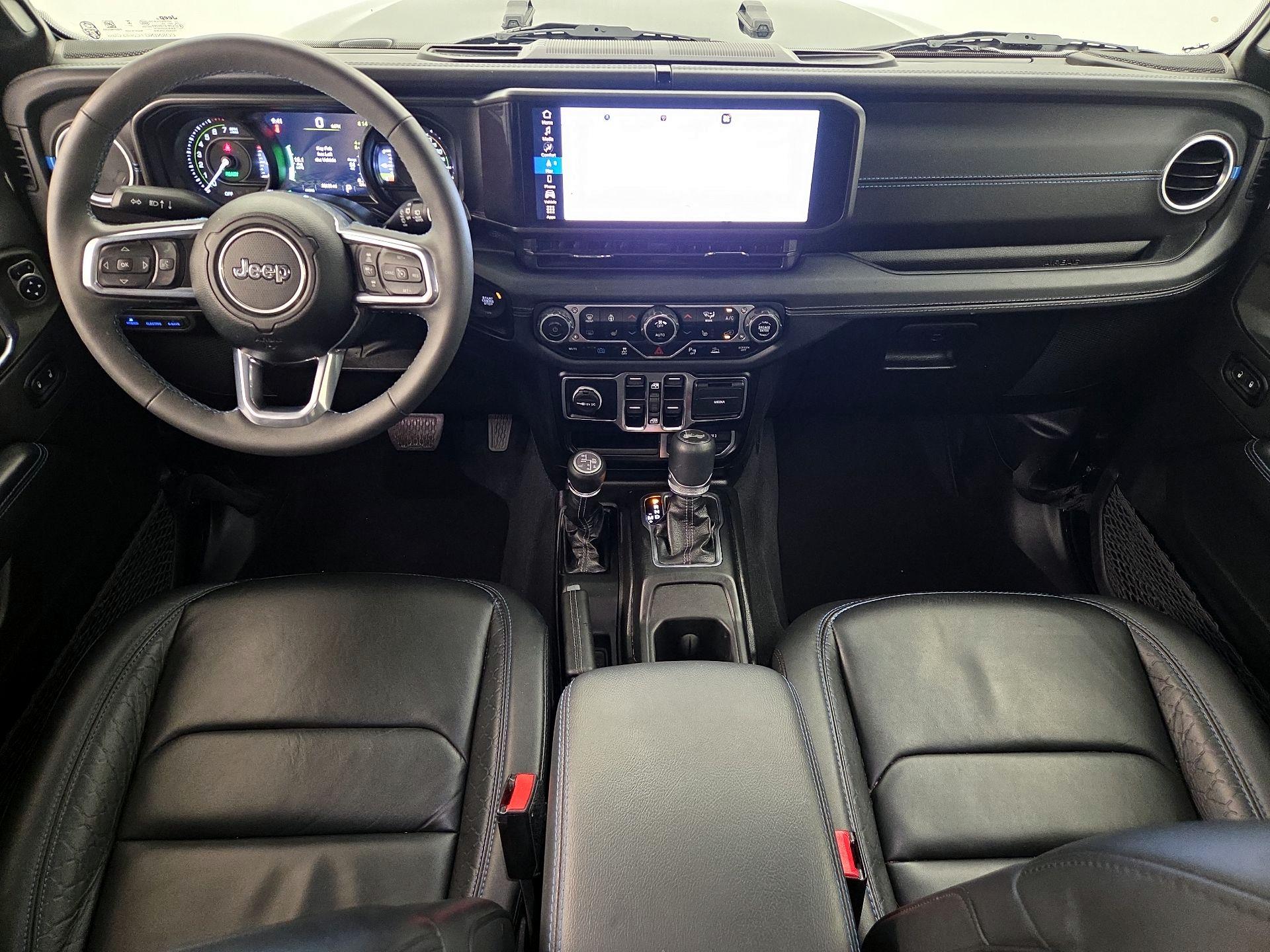 Thumbnail: 2024 Jeep Wrangler - 9