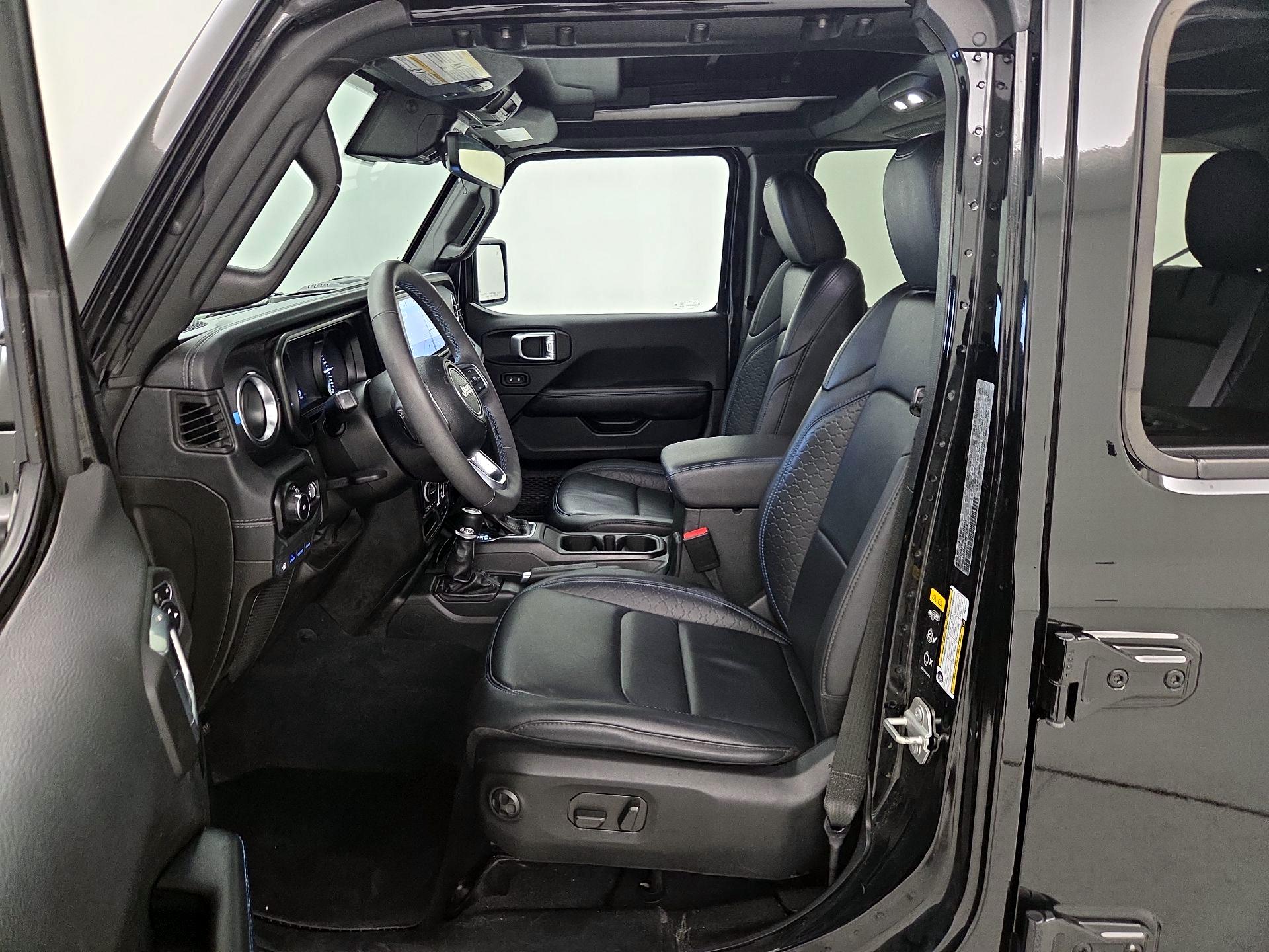 Thumbnail: 2024 Jeep Wrangler - 11