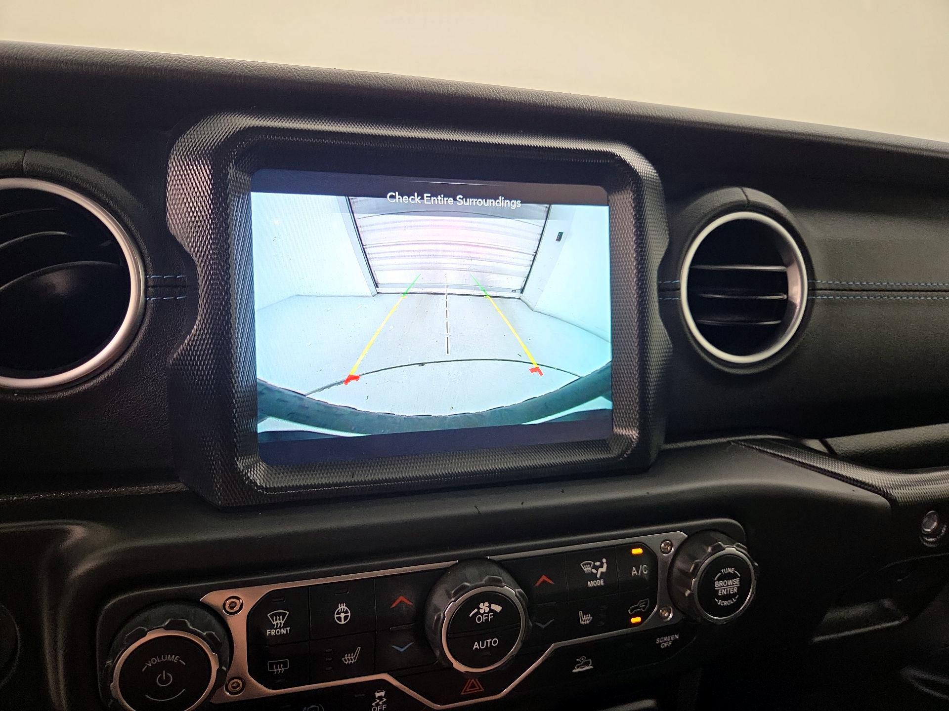 Thumbnail: 2023 Jeep Wrangler - 14