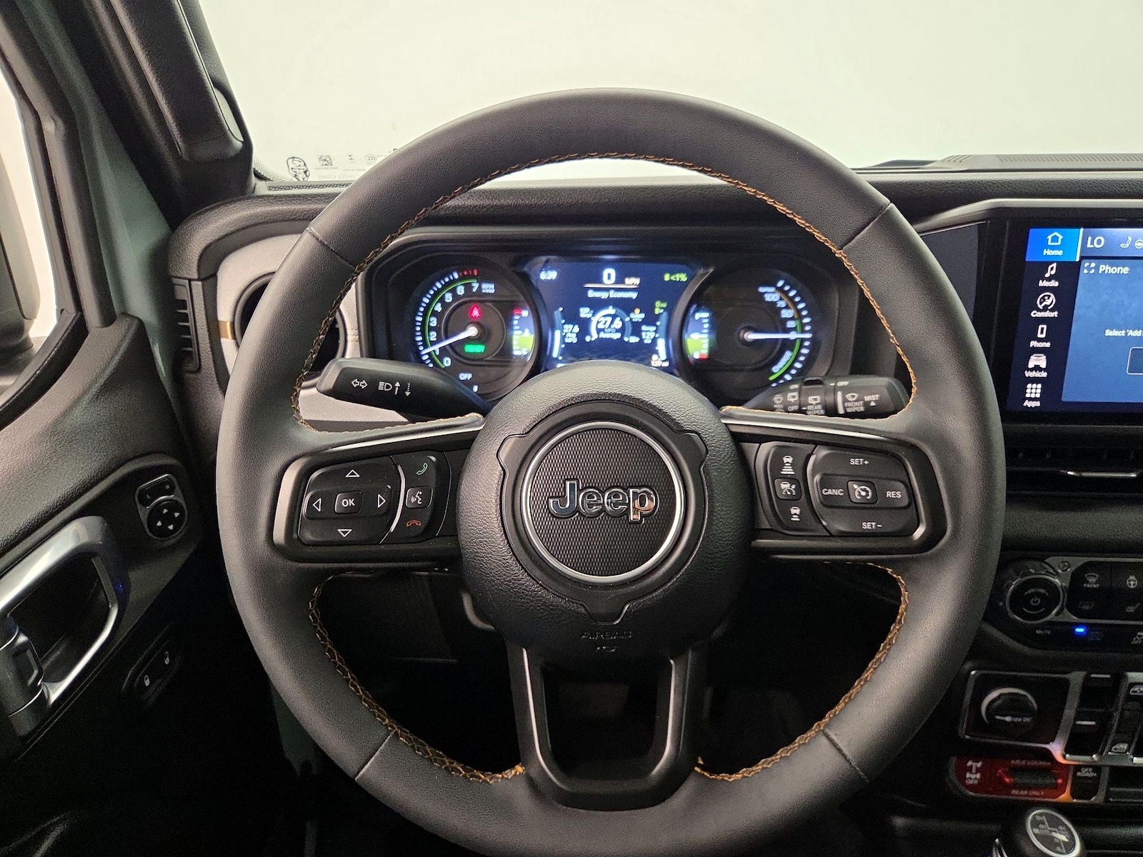 2024 Jeep Wrangler 4xe Willys 4XE - Photo 11