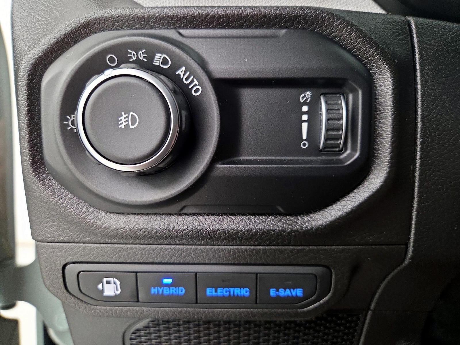 2024 Jeep Wrangler 4xe Willys 4XE - Photo 14