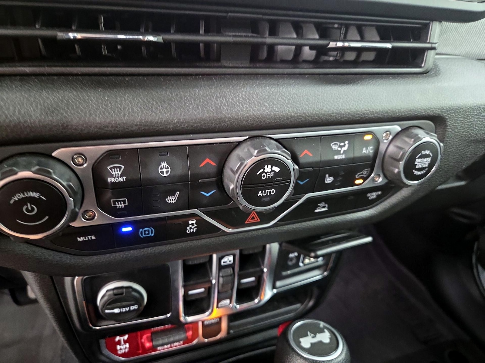 2024 Jeep Wrangler 4xe Willys 4XE - Photo 17