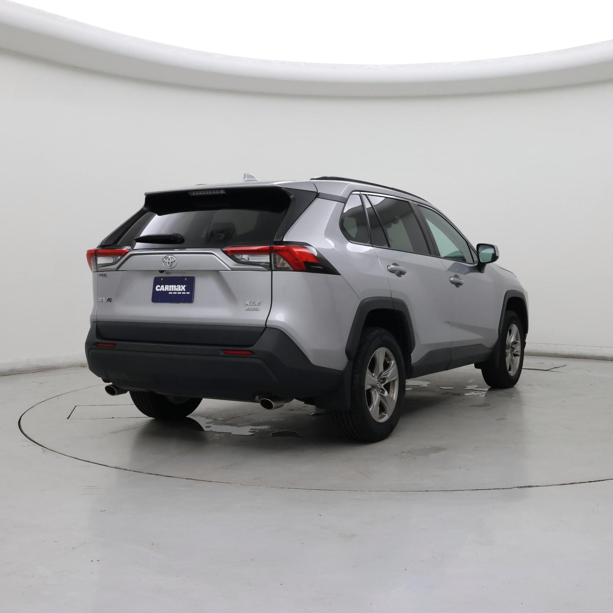 Thumbnail: 2024 Toyota RAV4 - 8