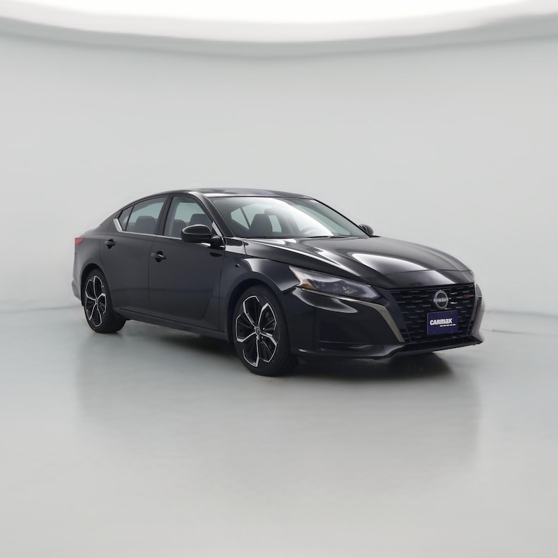 2023 Nissan Altima SR