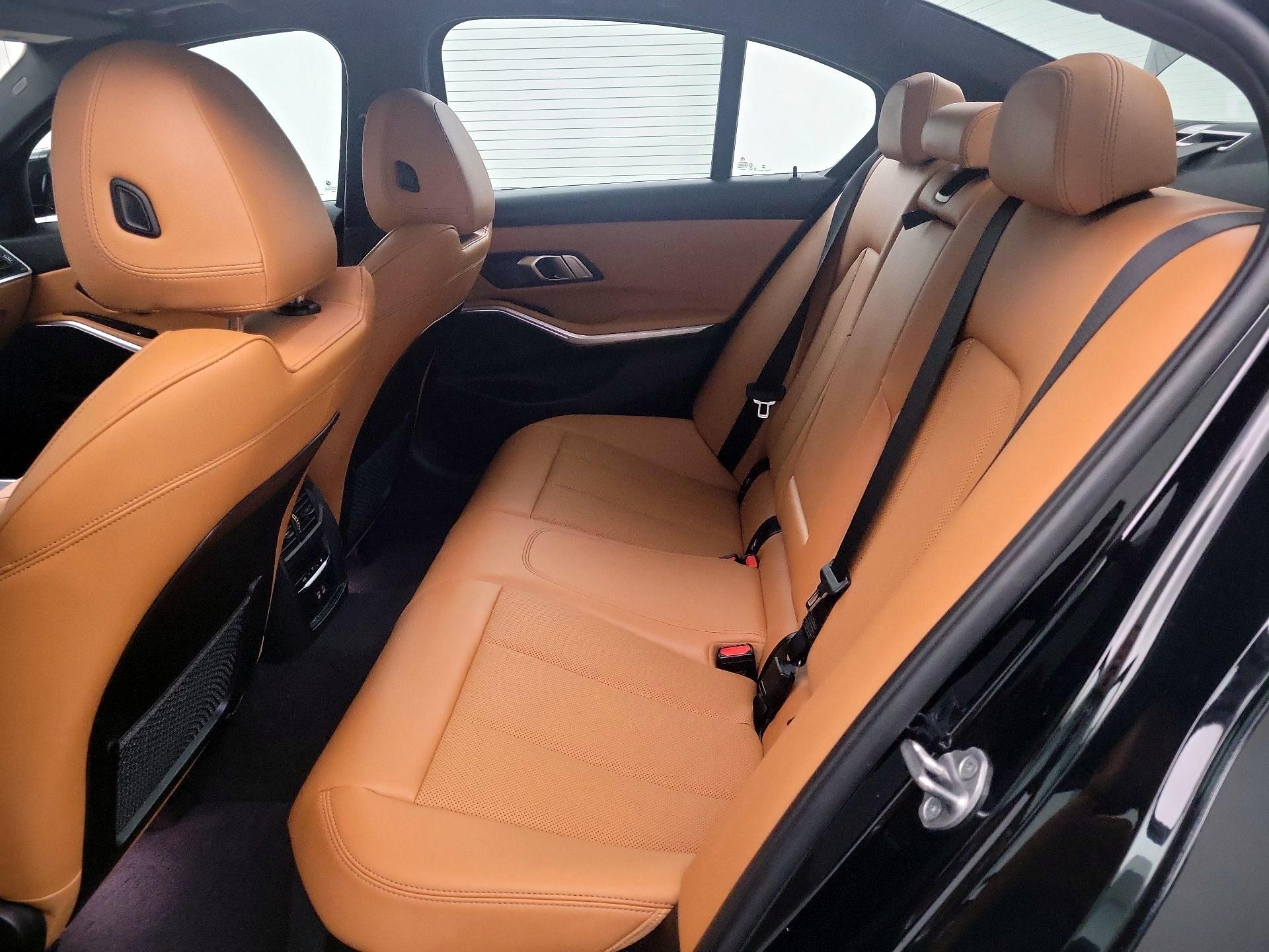 Thumbnail: 2023 BMW 3 Series - 19