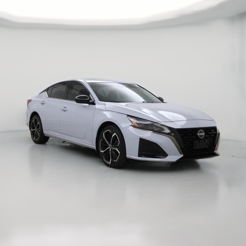 2023 Nissan Altima SR