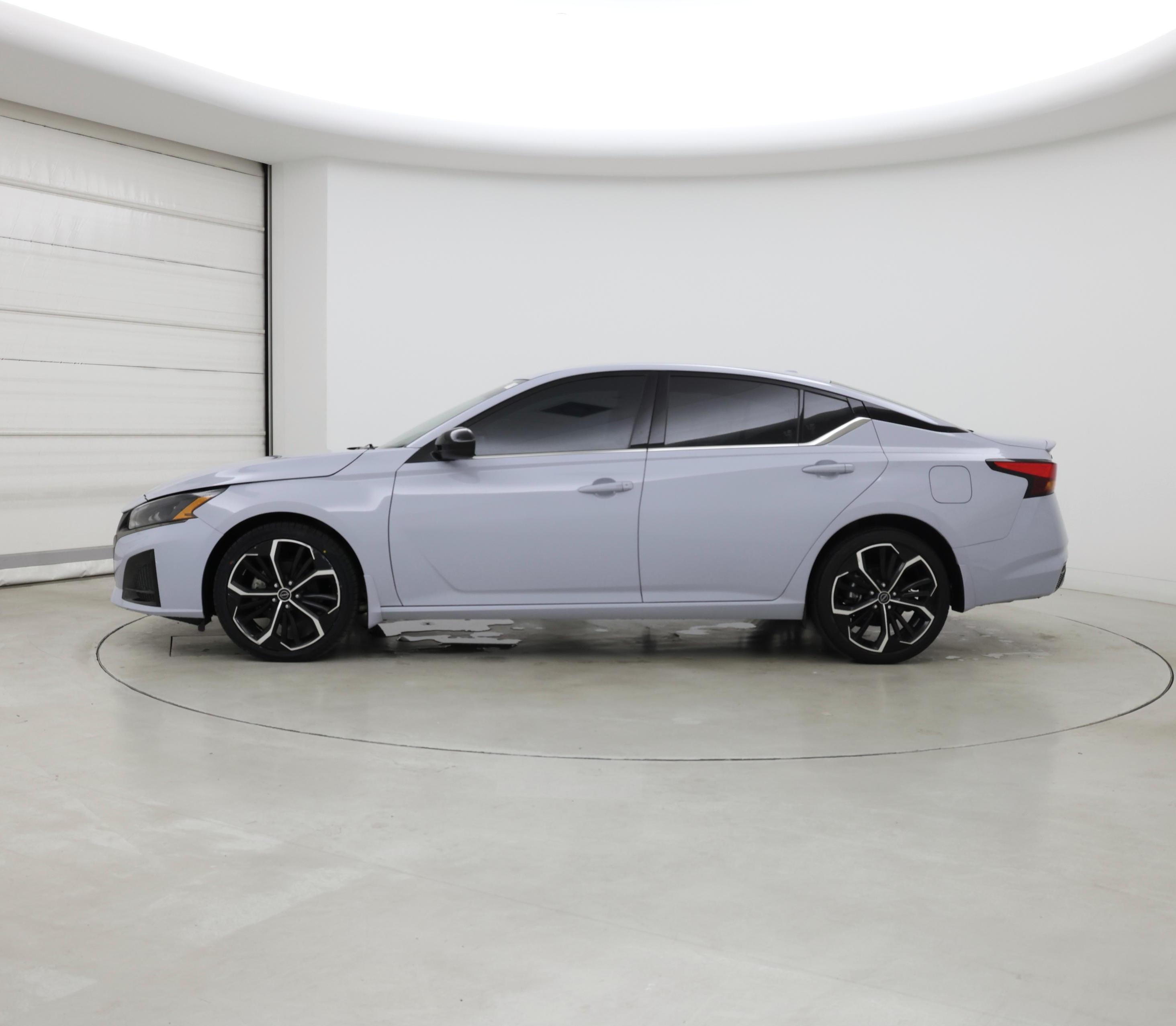 Thumbnail: 2023 Nissan Altima - 3