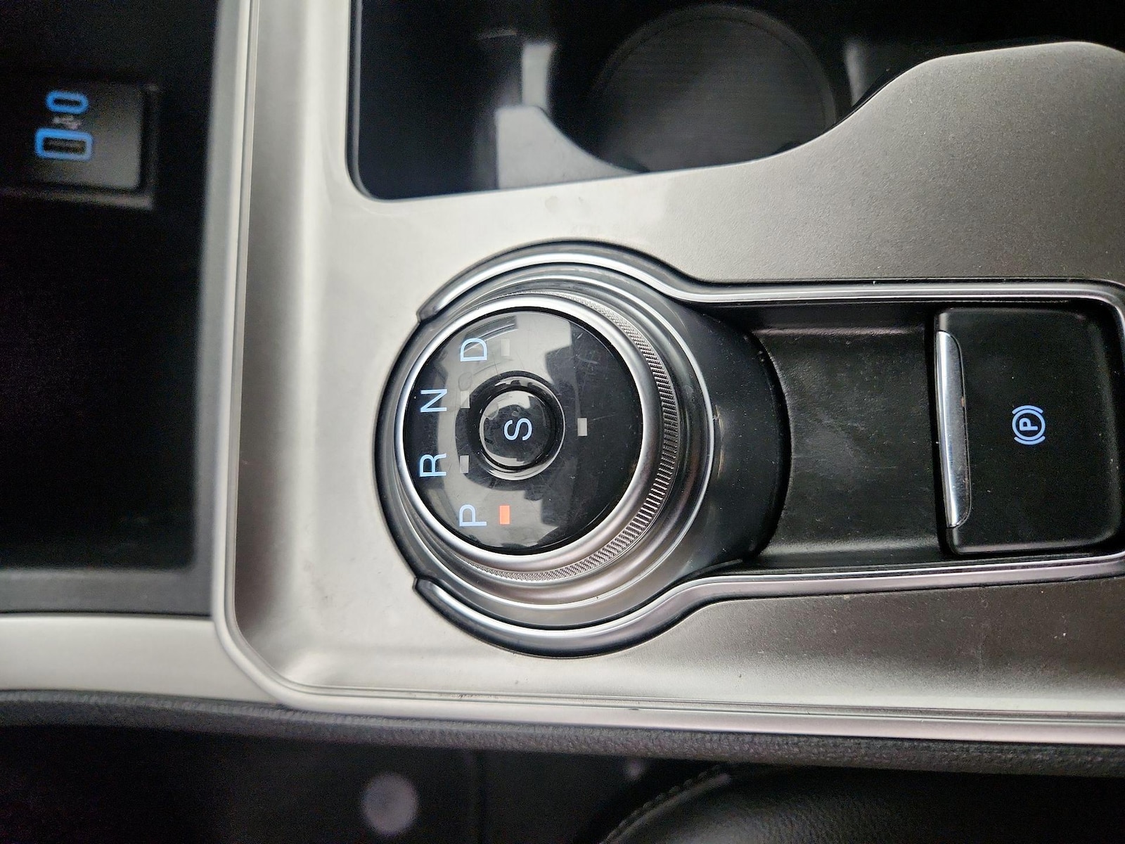 2023 Ford Edge SEL - Photo 18