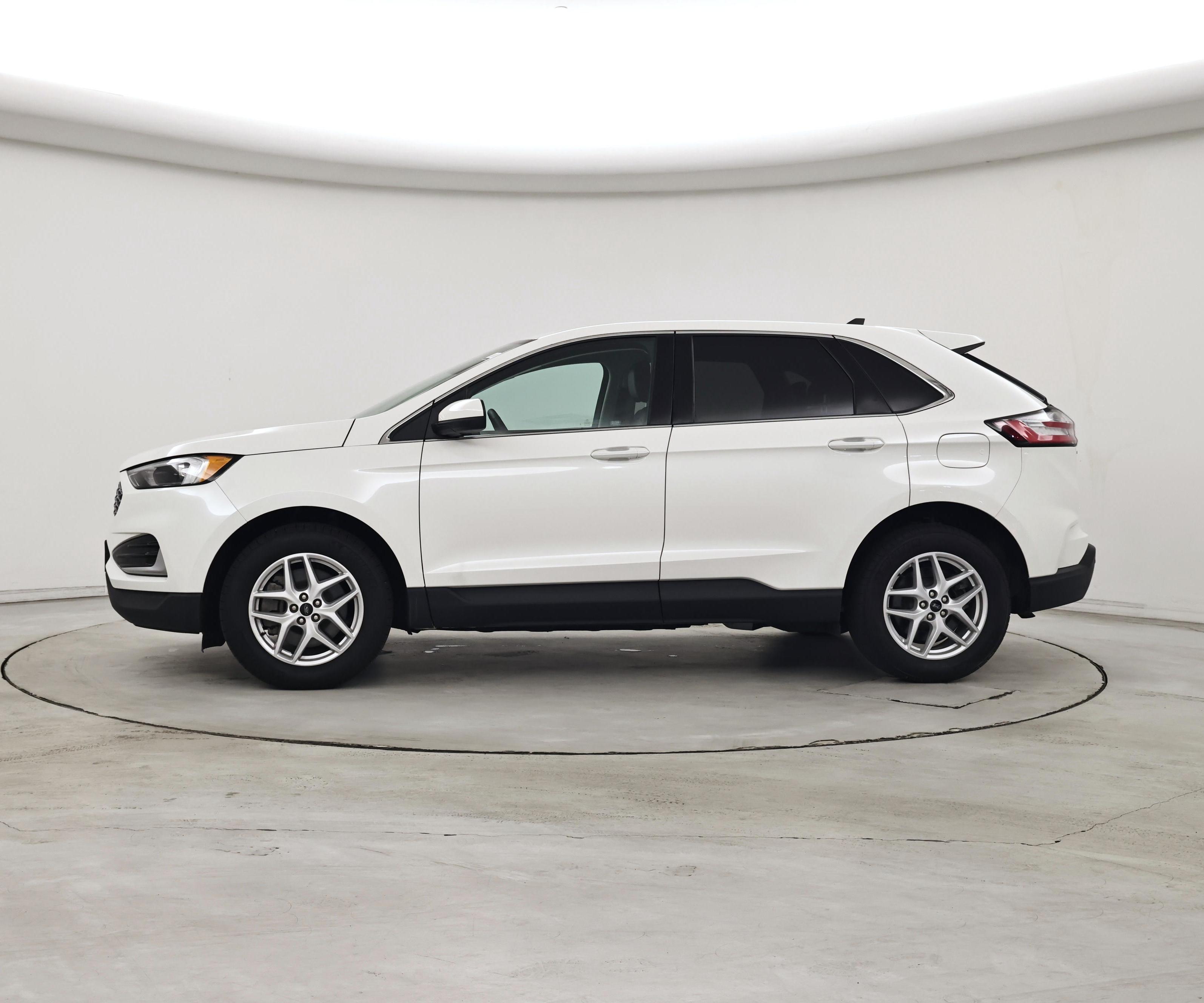 Thumbnail: 2023 Ford Edge - 3