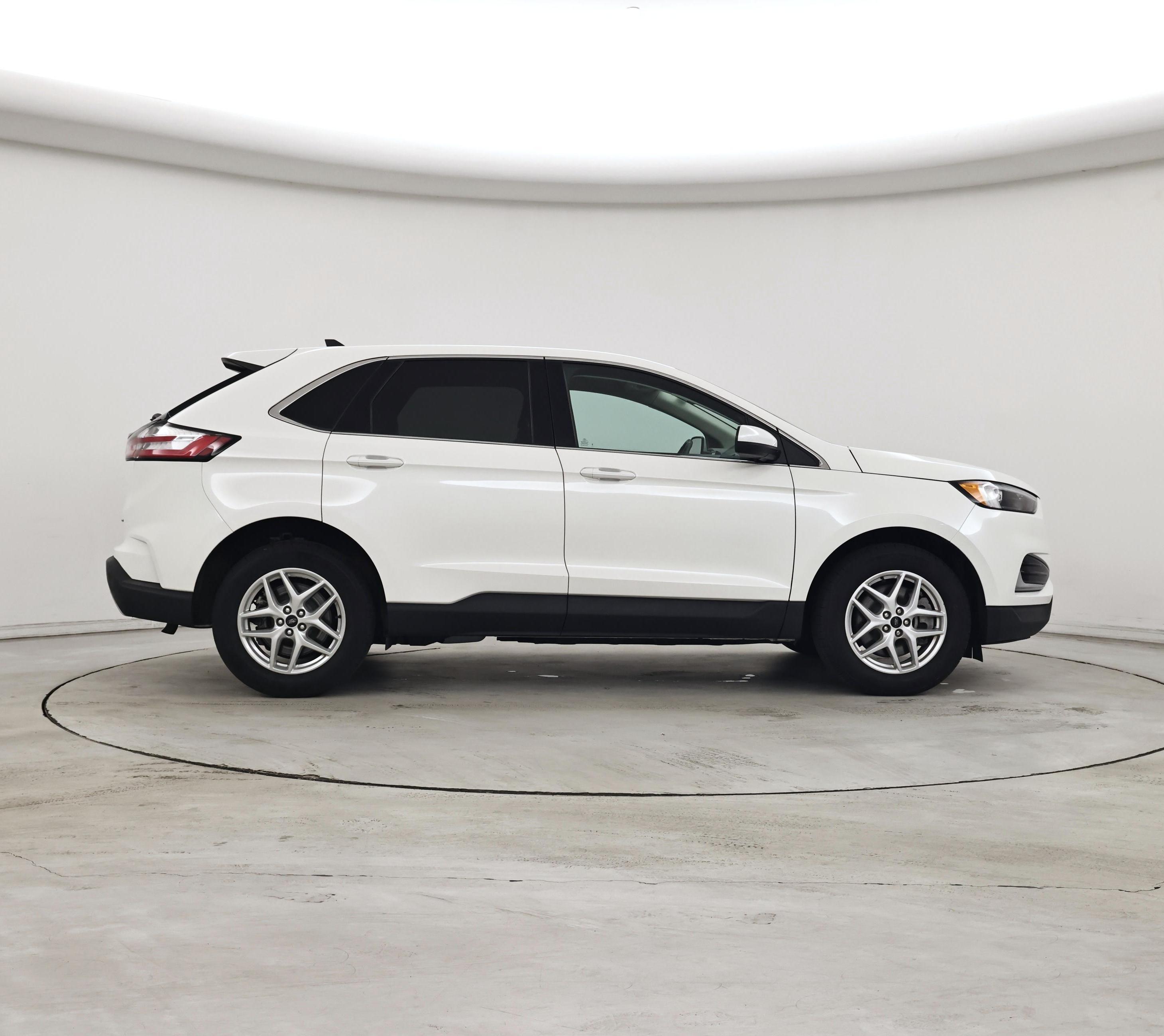 Thumbnail: 2023 Ford Edge - 7