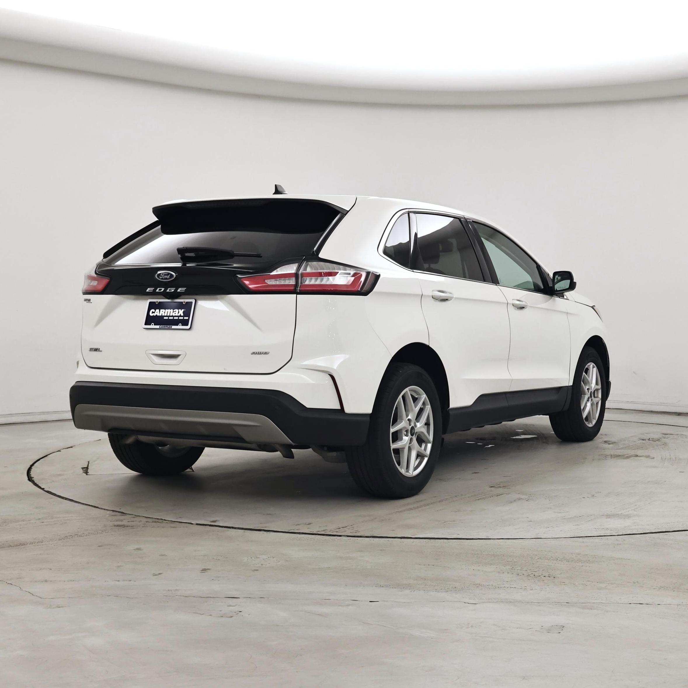 Thumbnail: 2023 Ford Edge - 8