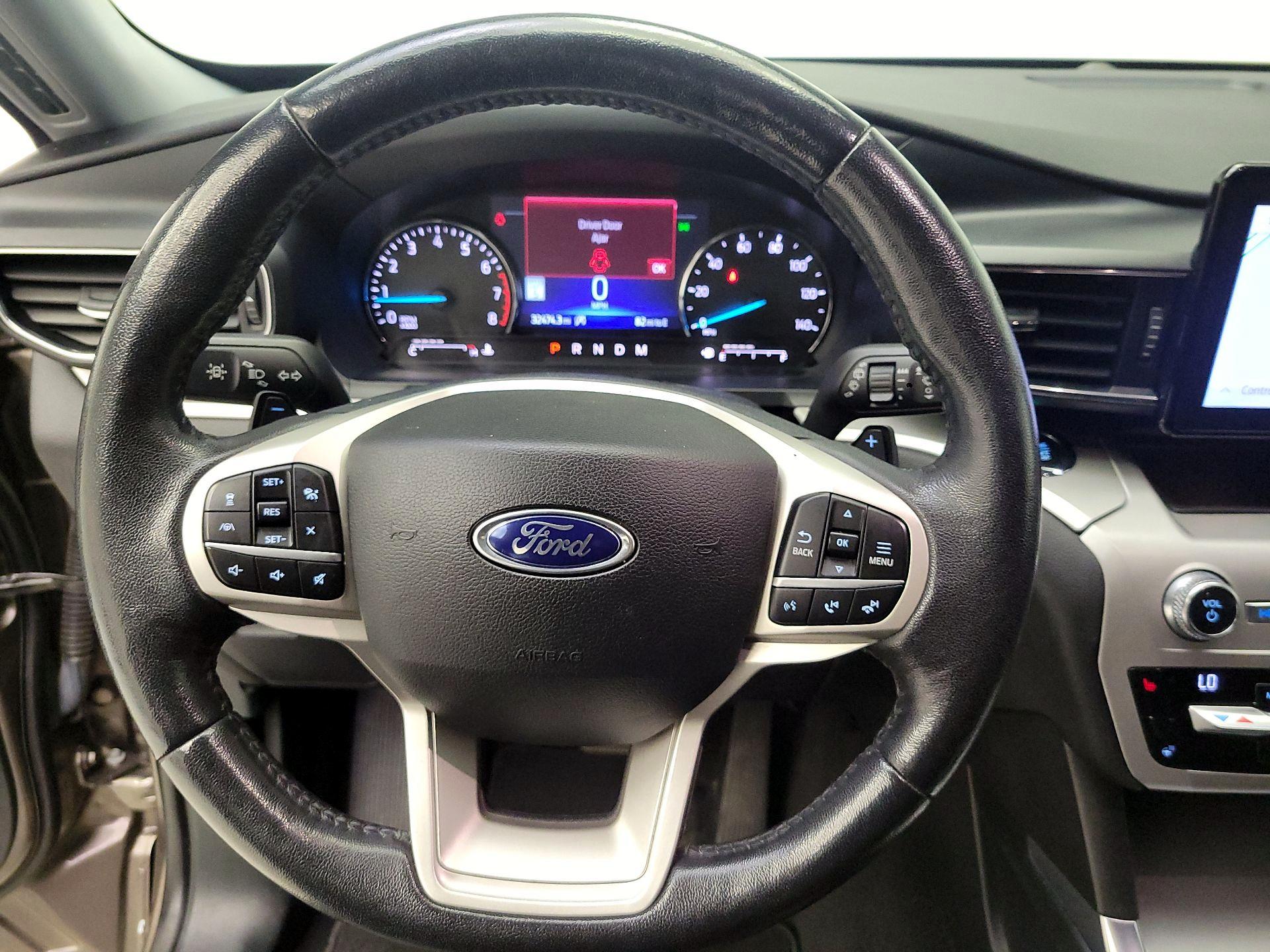 Thumbnail: 2021 Ford Explorer - 10