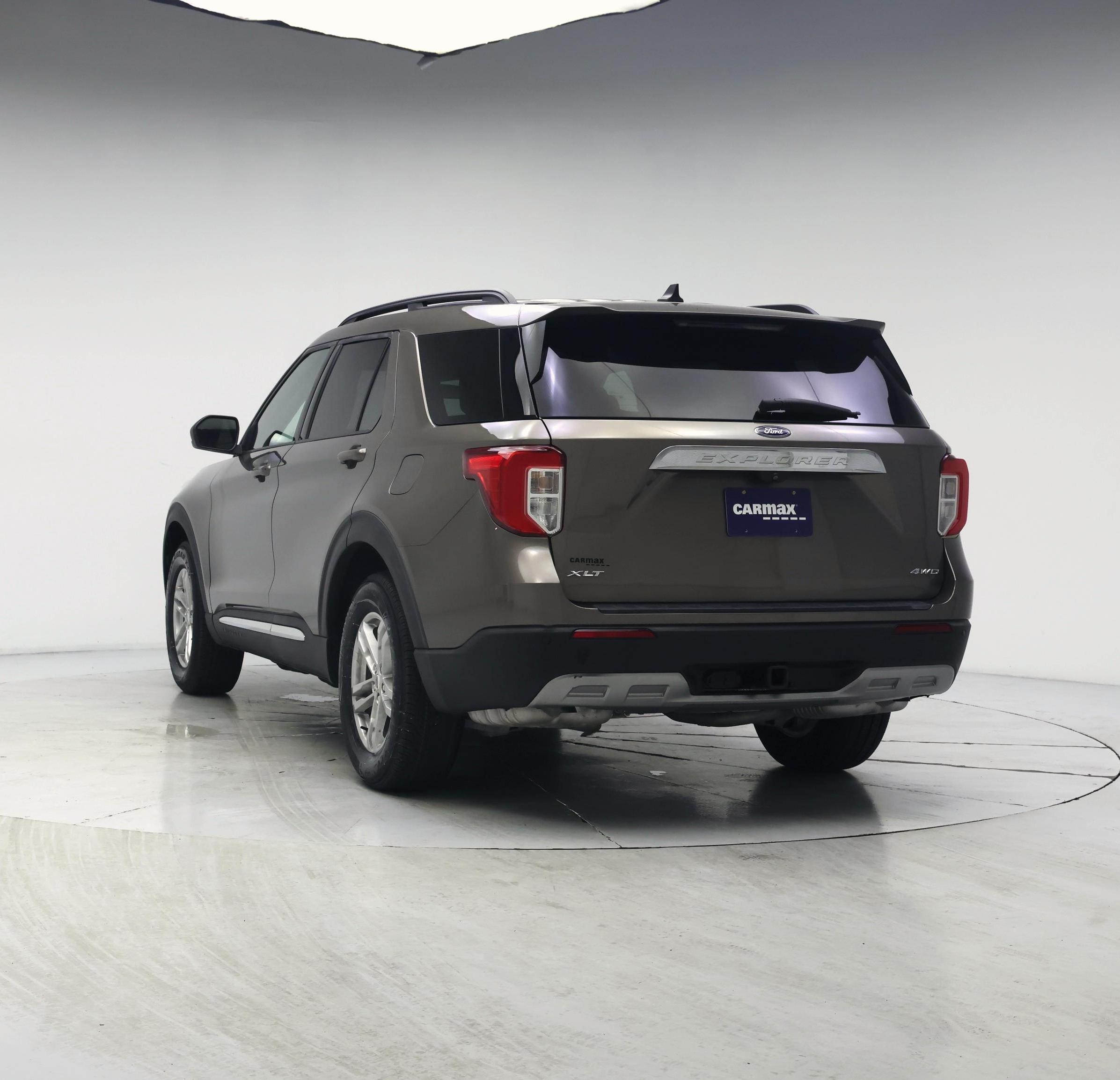 Thumbnail: 2021 Ford Explorer - 2