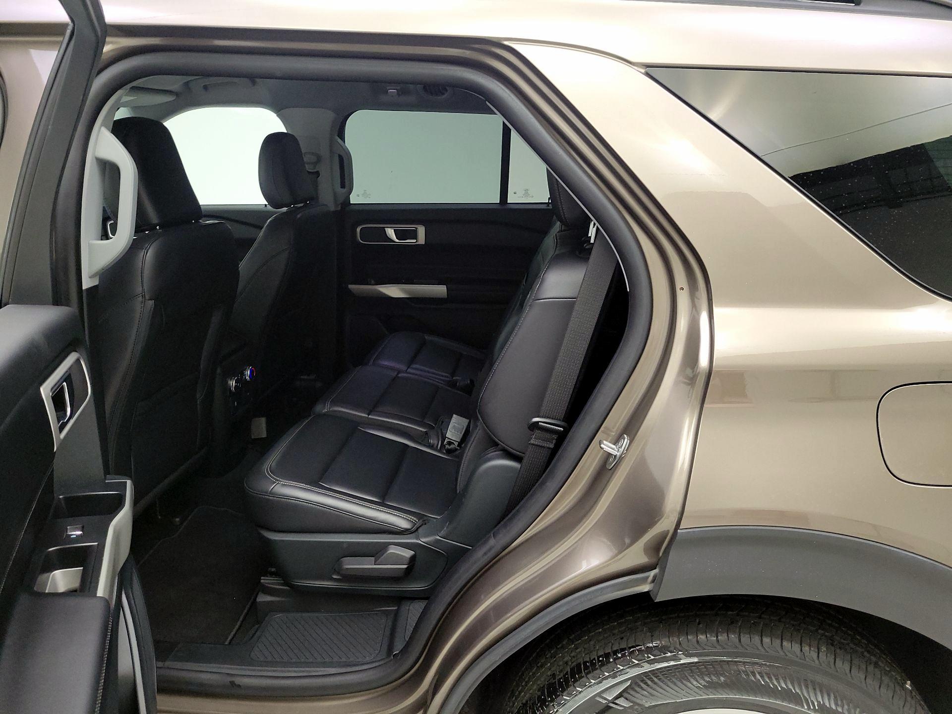 Thumbnail: 2021 Ford Explorer - 20