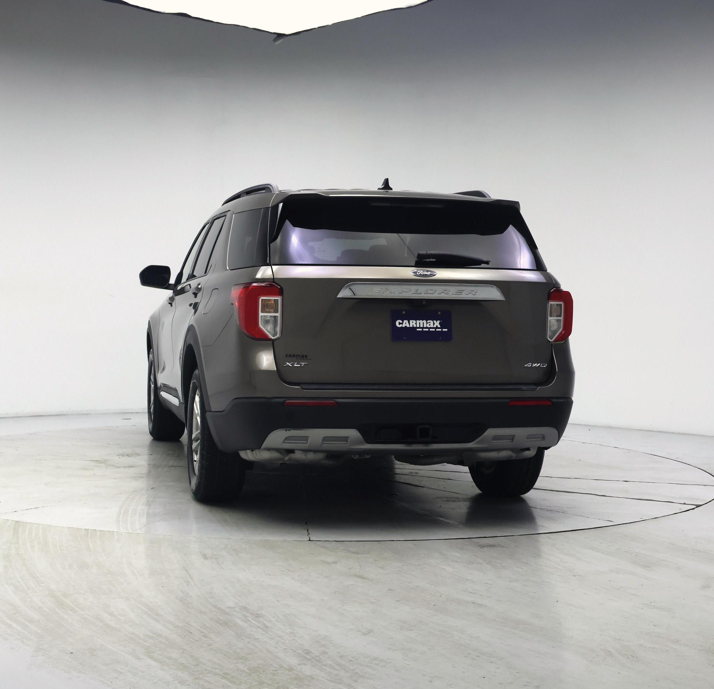Thumbnail: 2021 Ford Explorer - 6