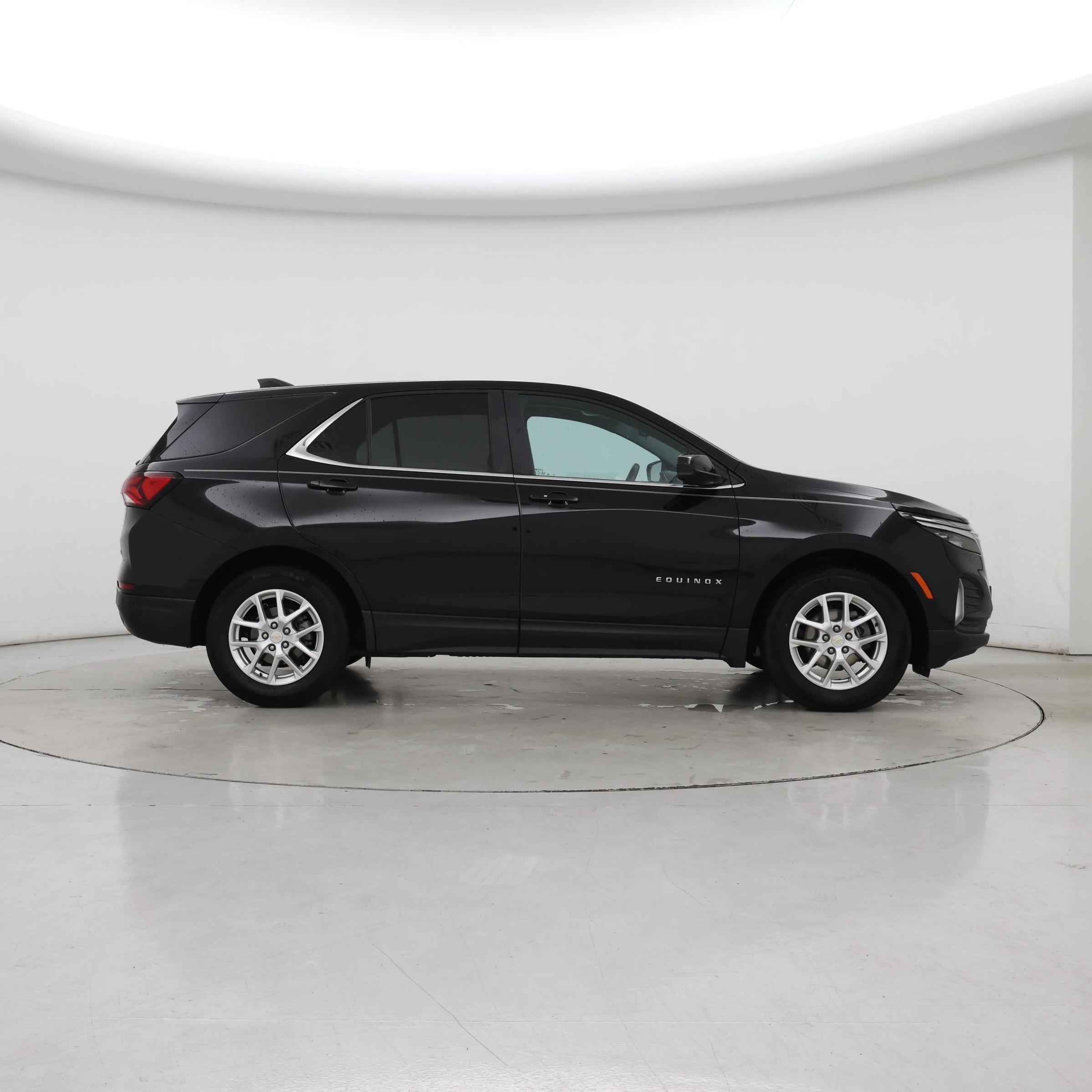 Thumbnail: 2023 Chevrolet Equinox - 7