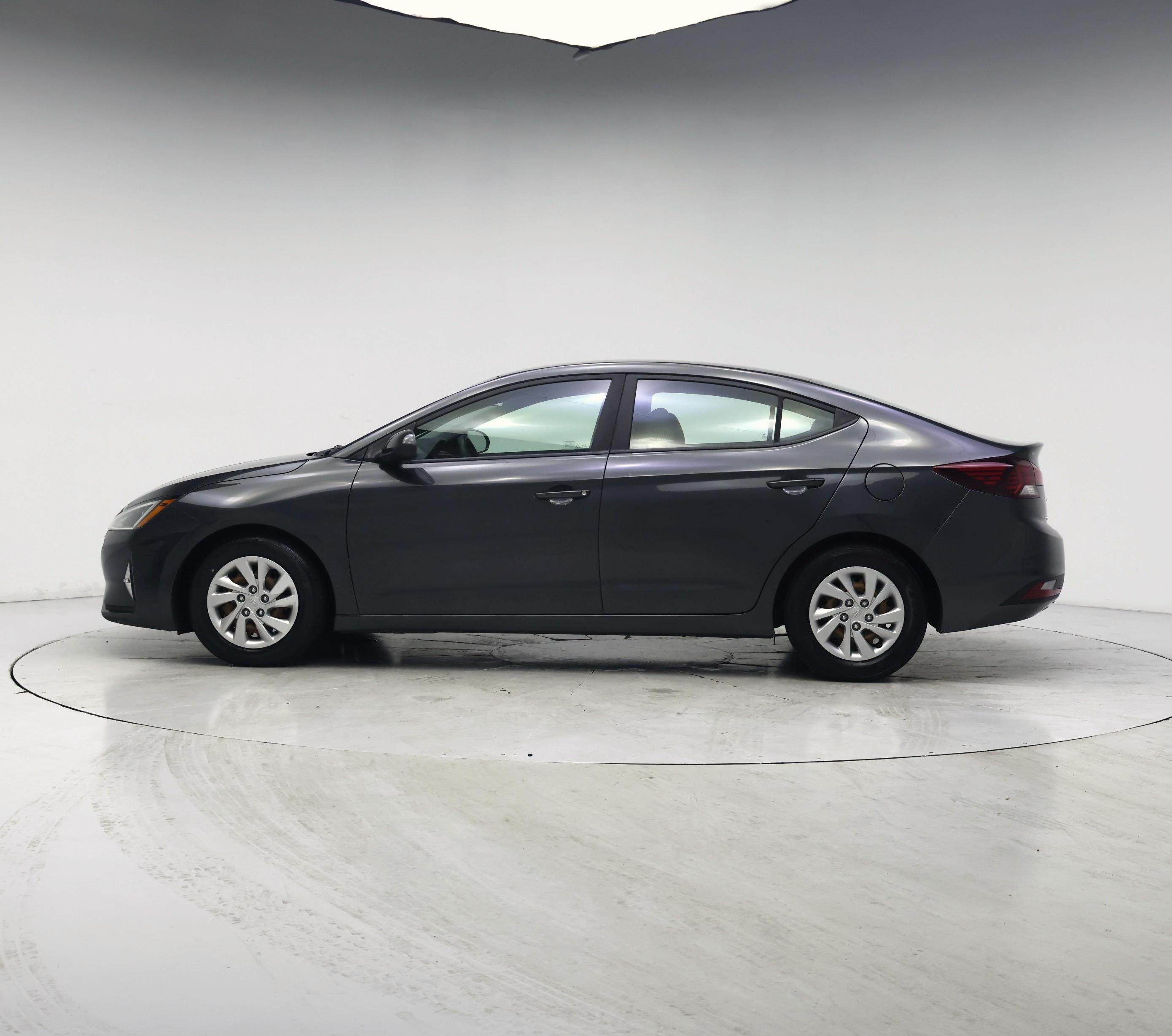 Thumbnail: 2020 Hyundai Elantra - 3