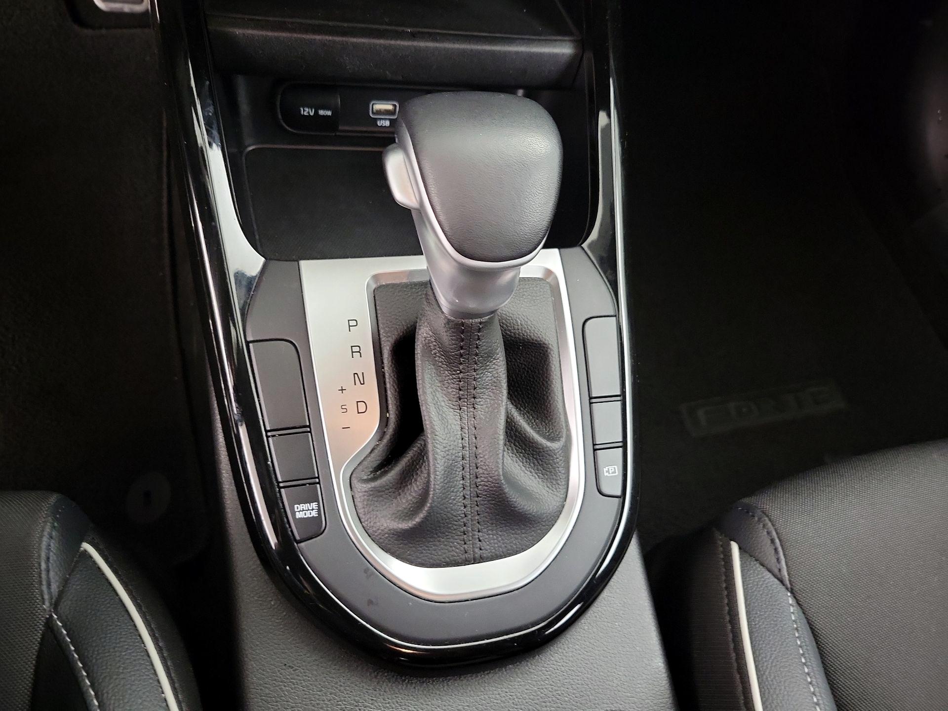 Thumbnail: 2023 Kia Forte - 18