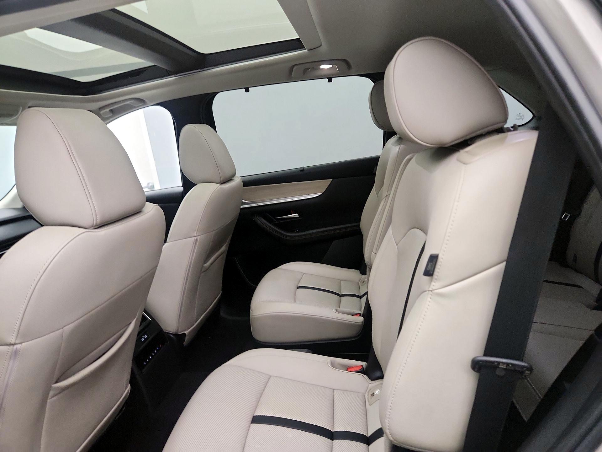 Thumbnail: 2024 Mazda CX-90 - 20