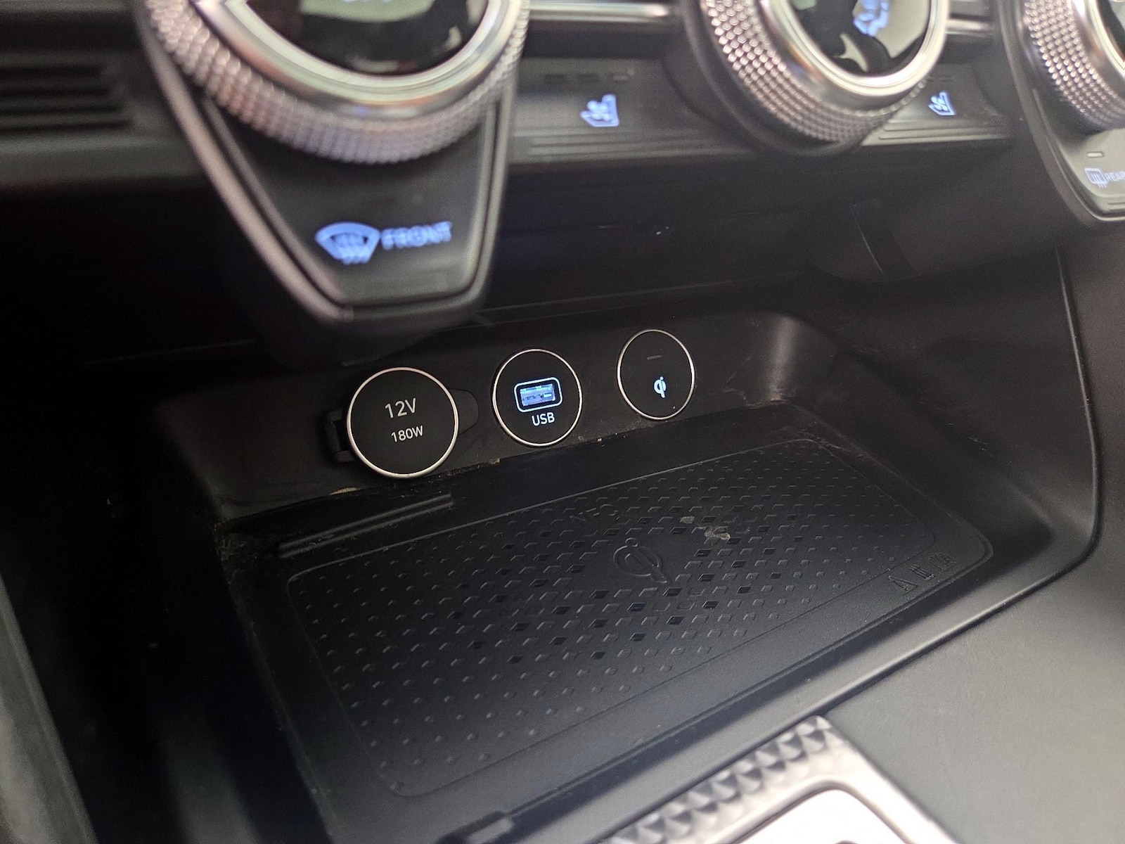 2023 GENESIS G70 Standard - Photo 20