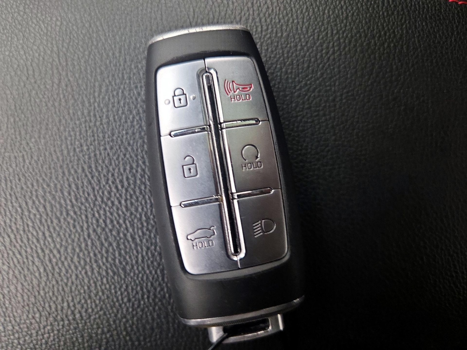 2023 GENESIS G70 Standard - Photo 26