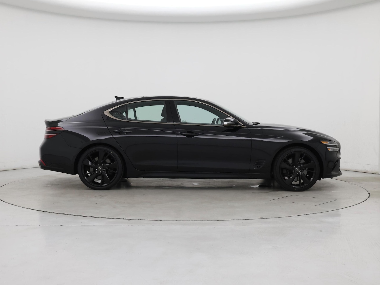 2023 GENESIS G70 Standard - Photo 8