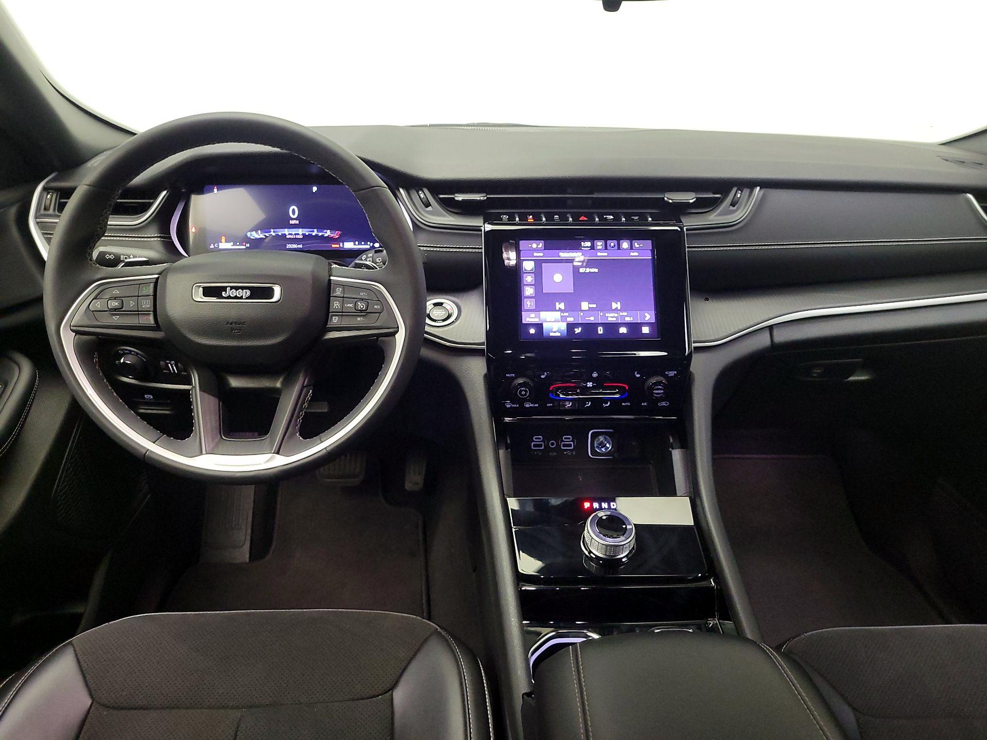 Thumbnail: 2023 Jeep Grand Cherokee - 9