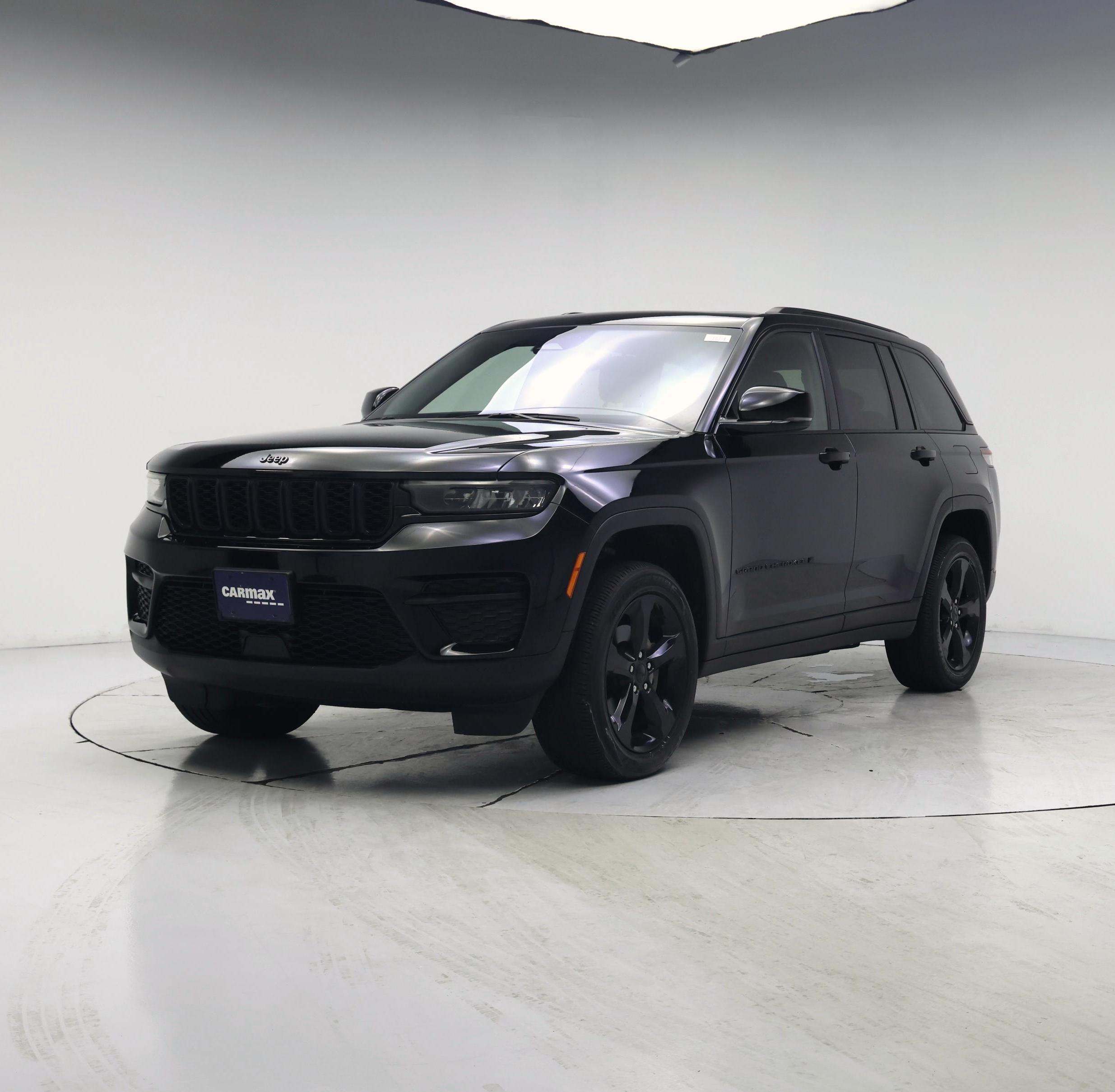 Thumbnail: 2023 Jeep Grand Cherokee - 4