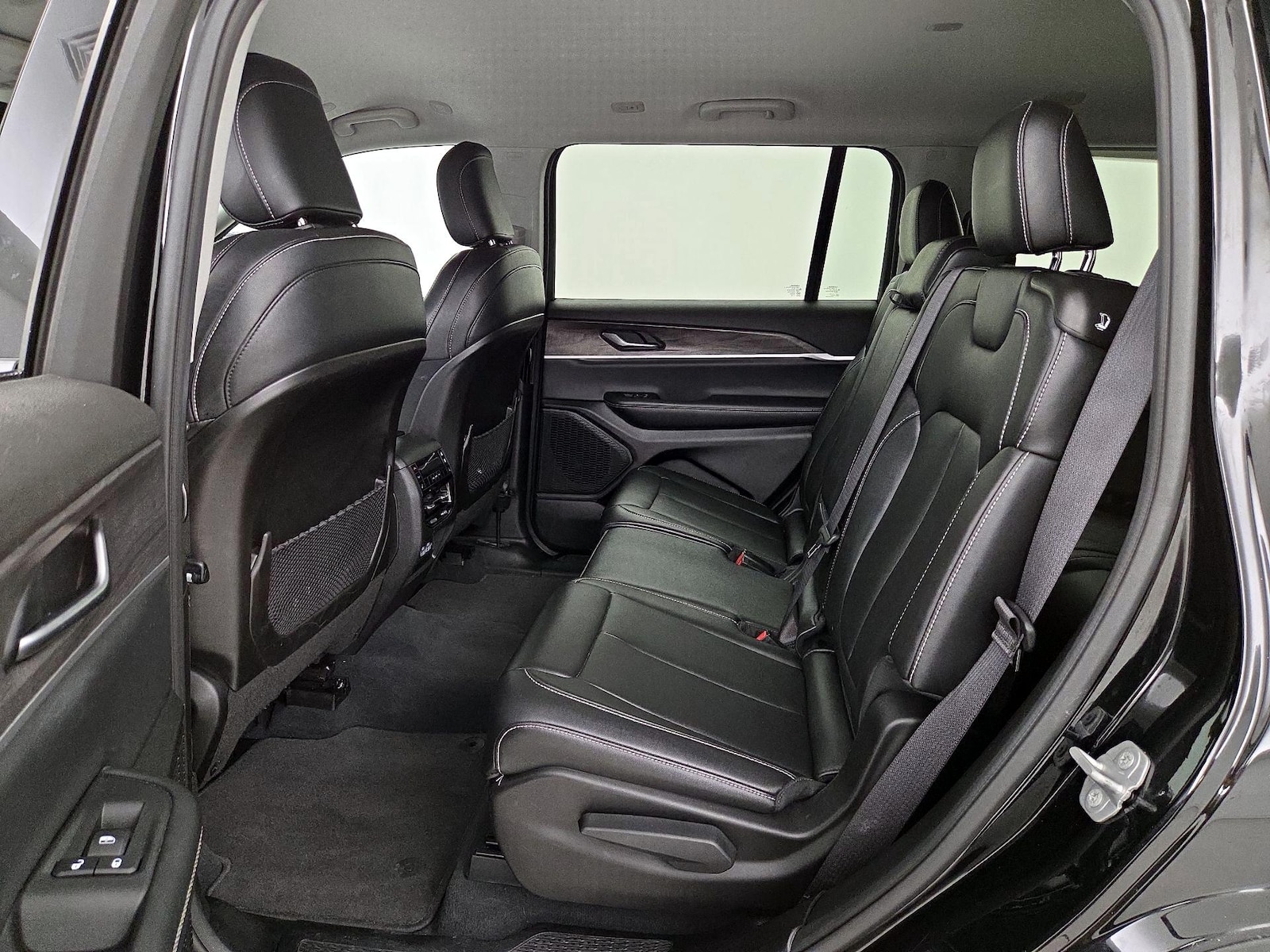 Rear Air Conditioning