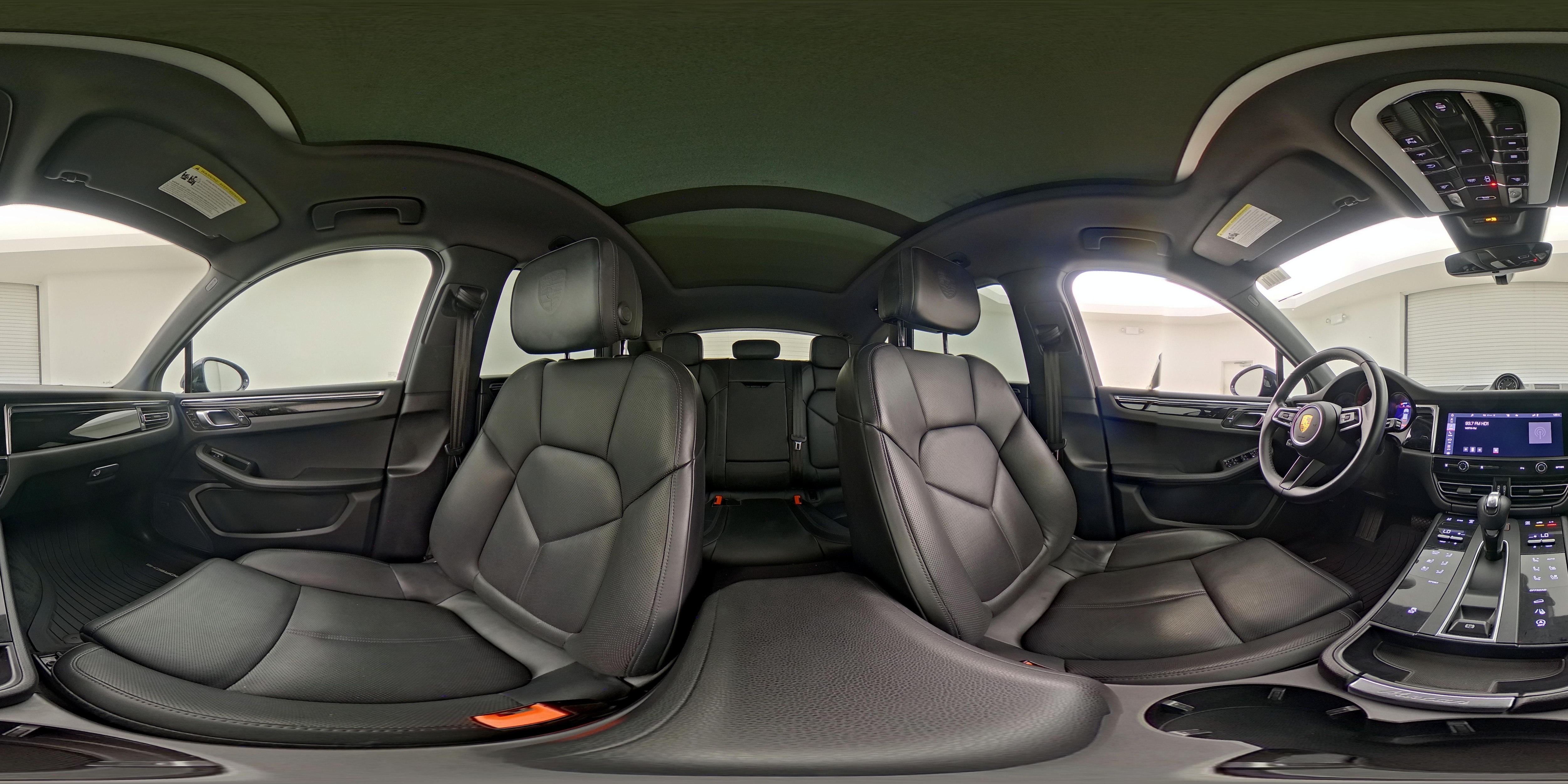 2022 Porsche Macan Base - Photo 25