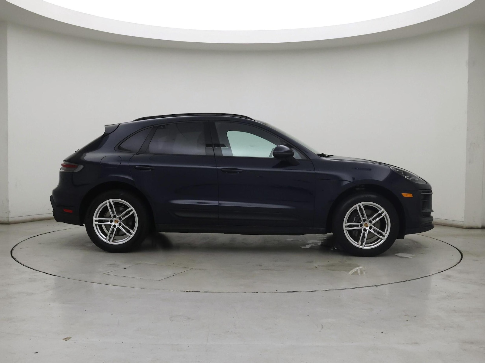2022 Porsche Macan Base - Photo 8