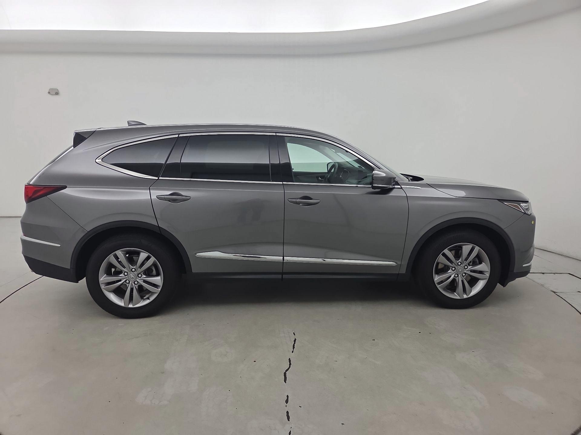 Thumbnail: 2024 Acura MDX - 4