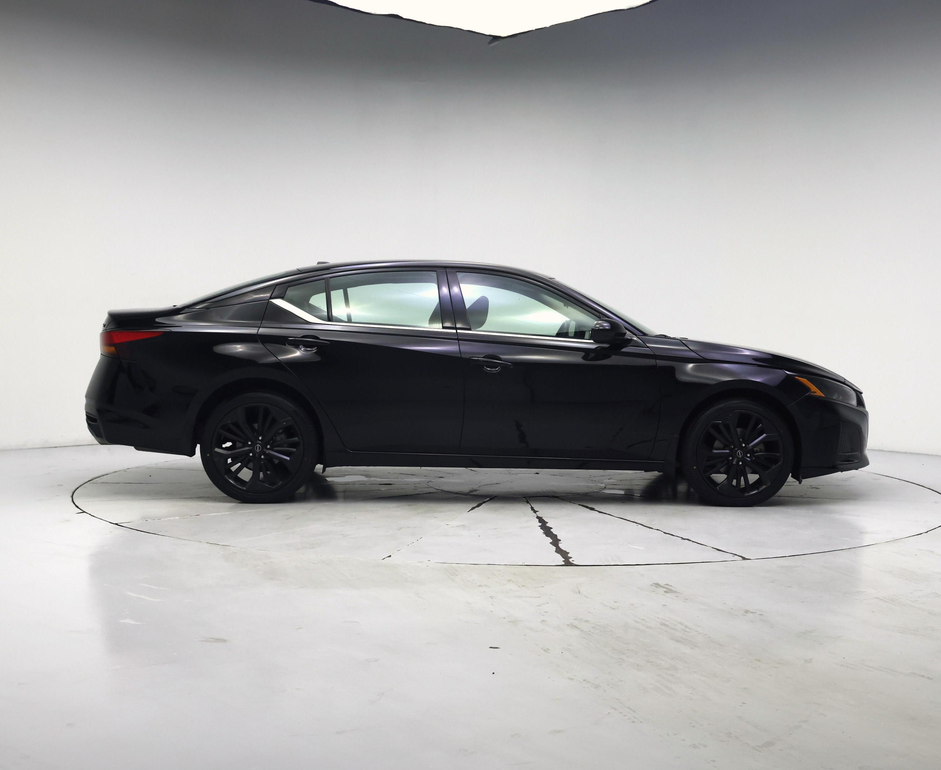 Thumbnail: 2024 Nissan Altima - 7