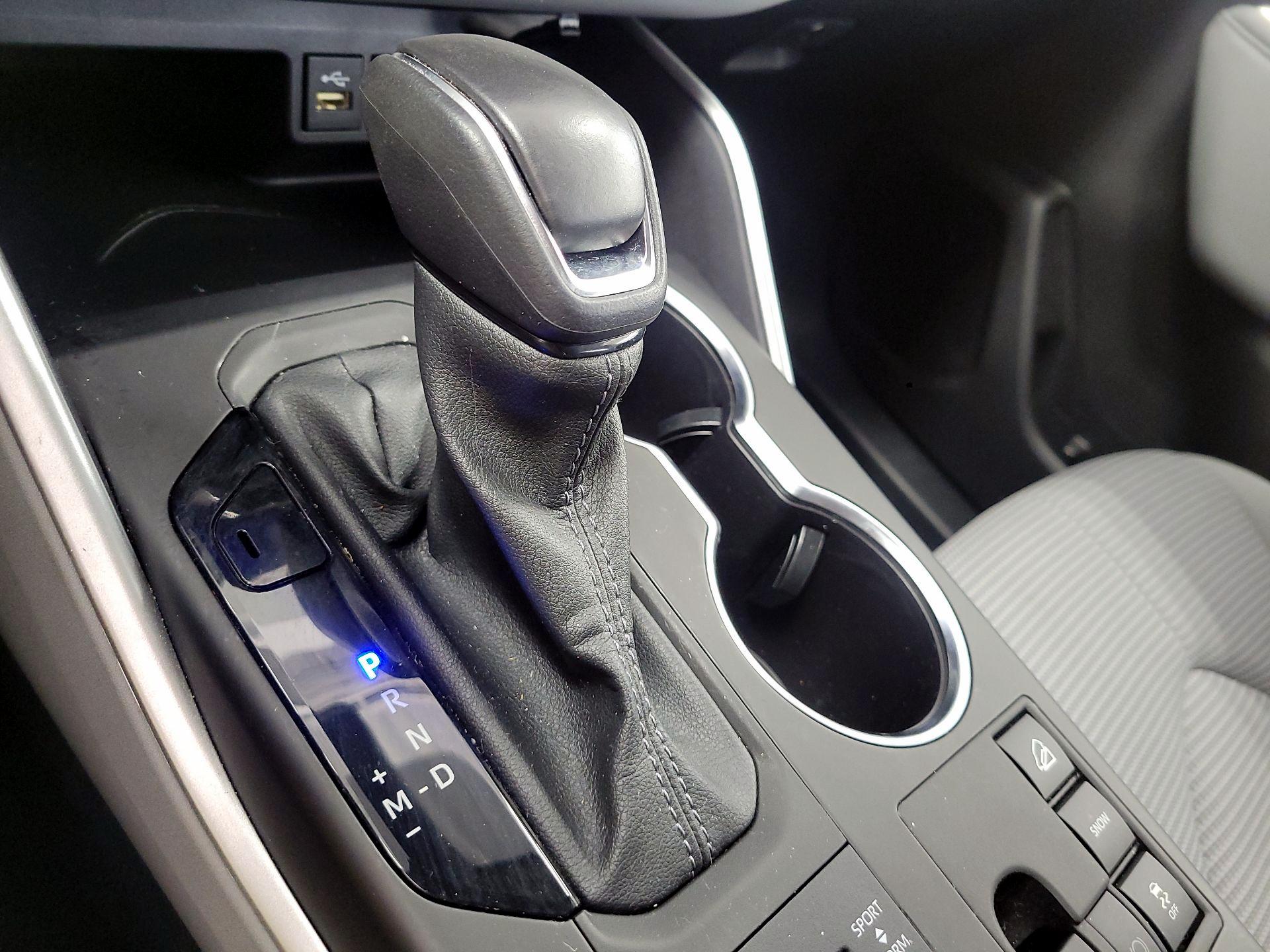 Thumbnail: 2024 Toyota Highlander - 17