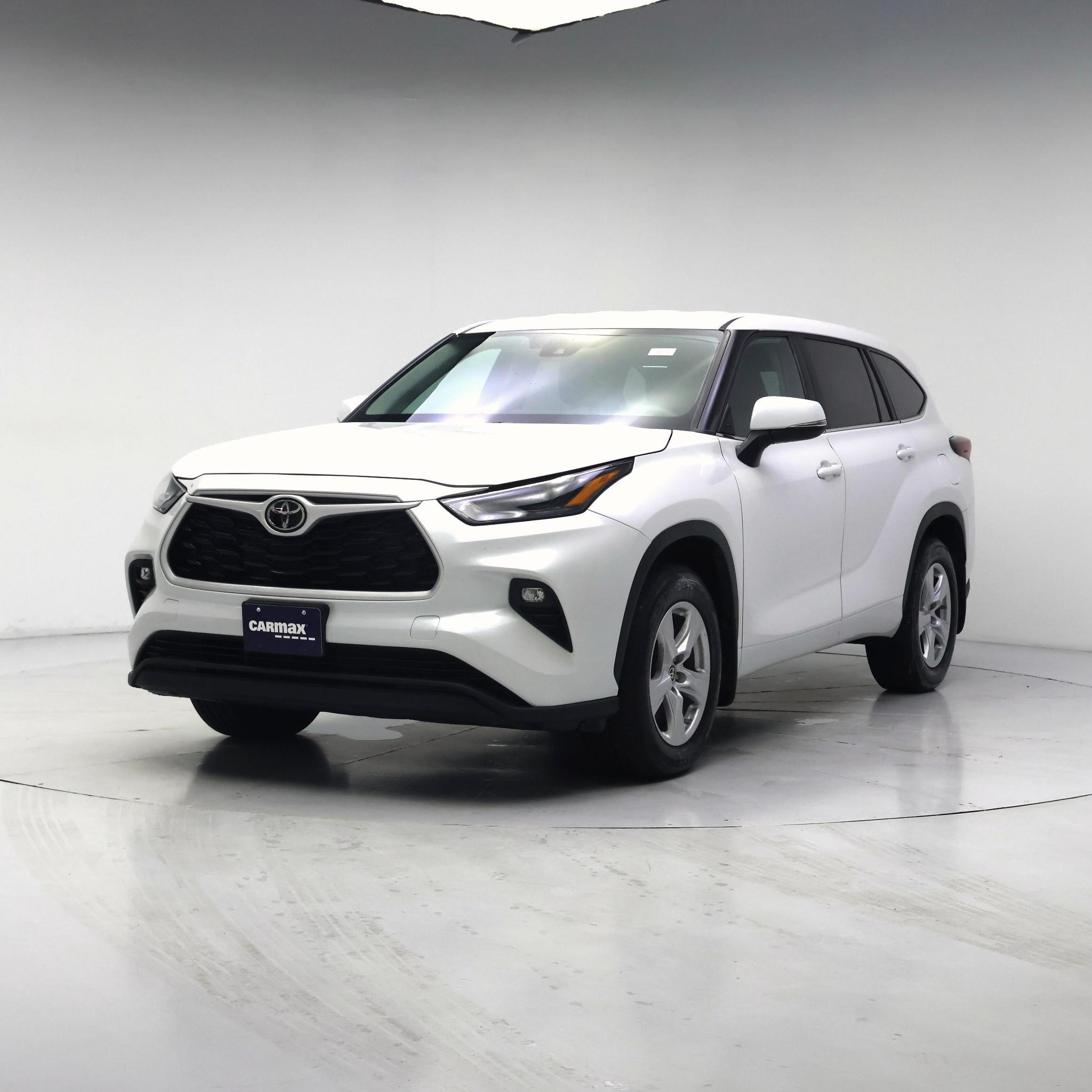 Thumbnail: 2024 Toyota Highlander - 4