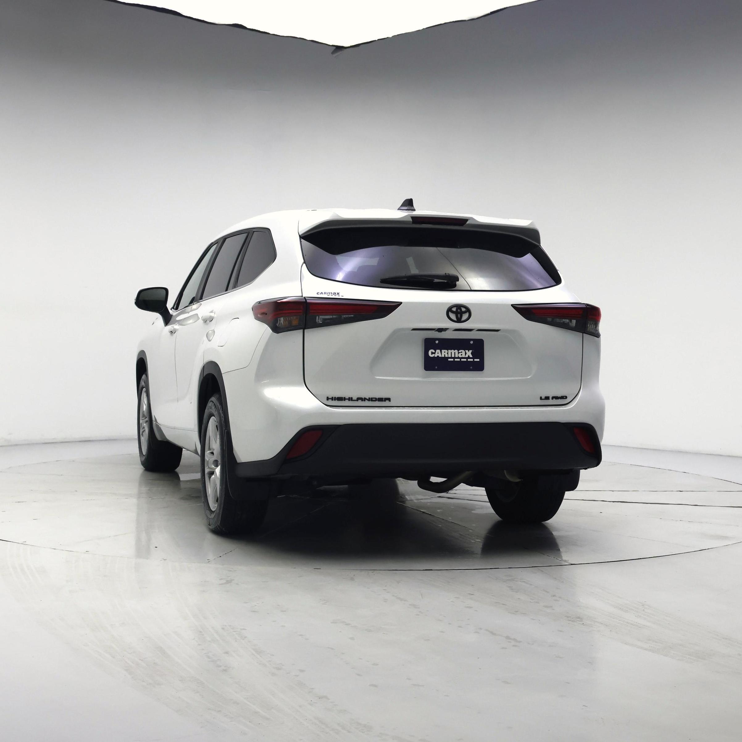 Thumbnail: 2024 Toyota Highlander - 6
