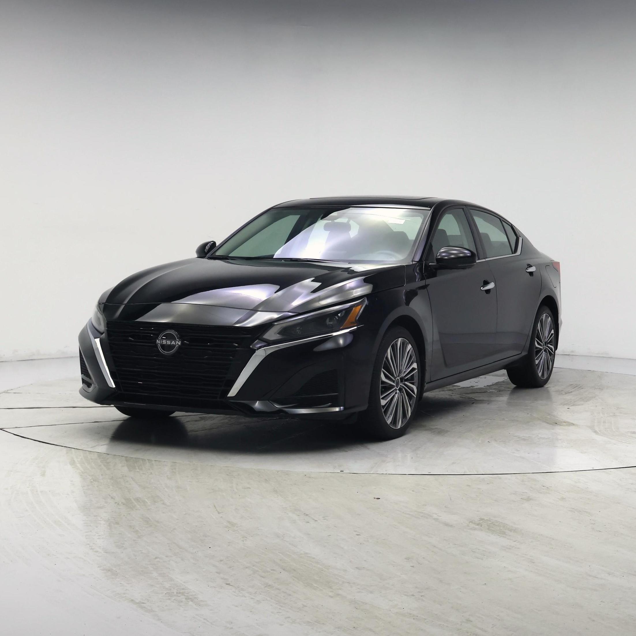 Thumbnail: 2024 Nissan Altima - 4