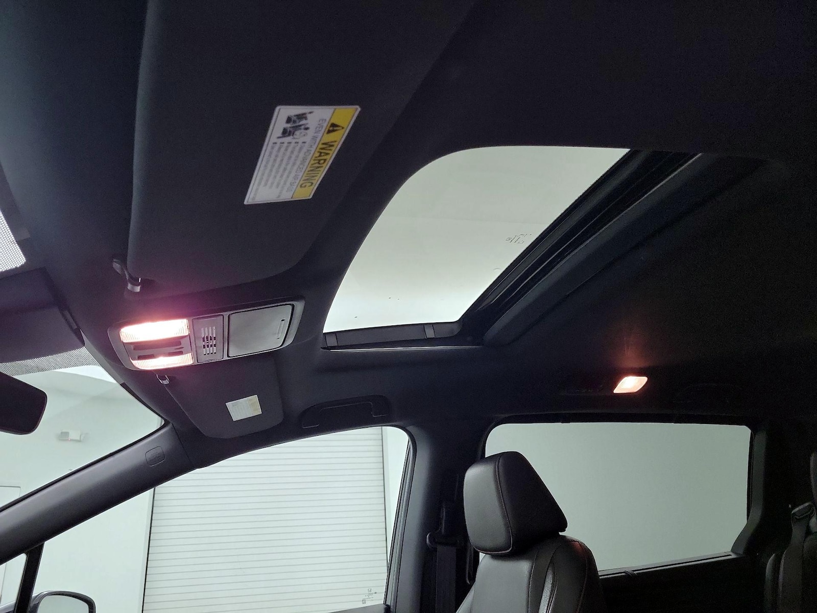 2023 Honda Odyssey SPORT - Photo 20