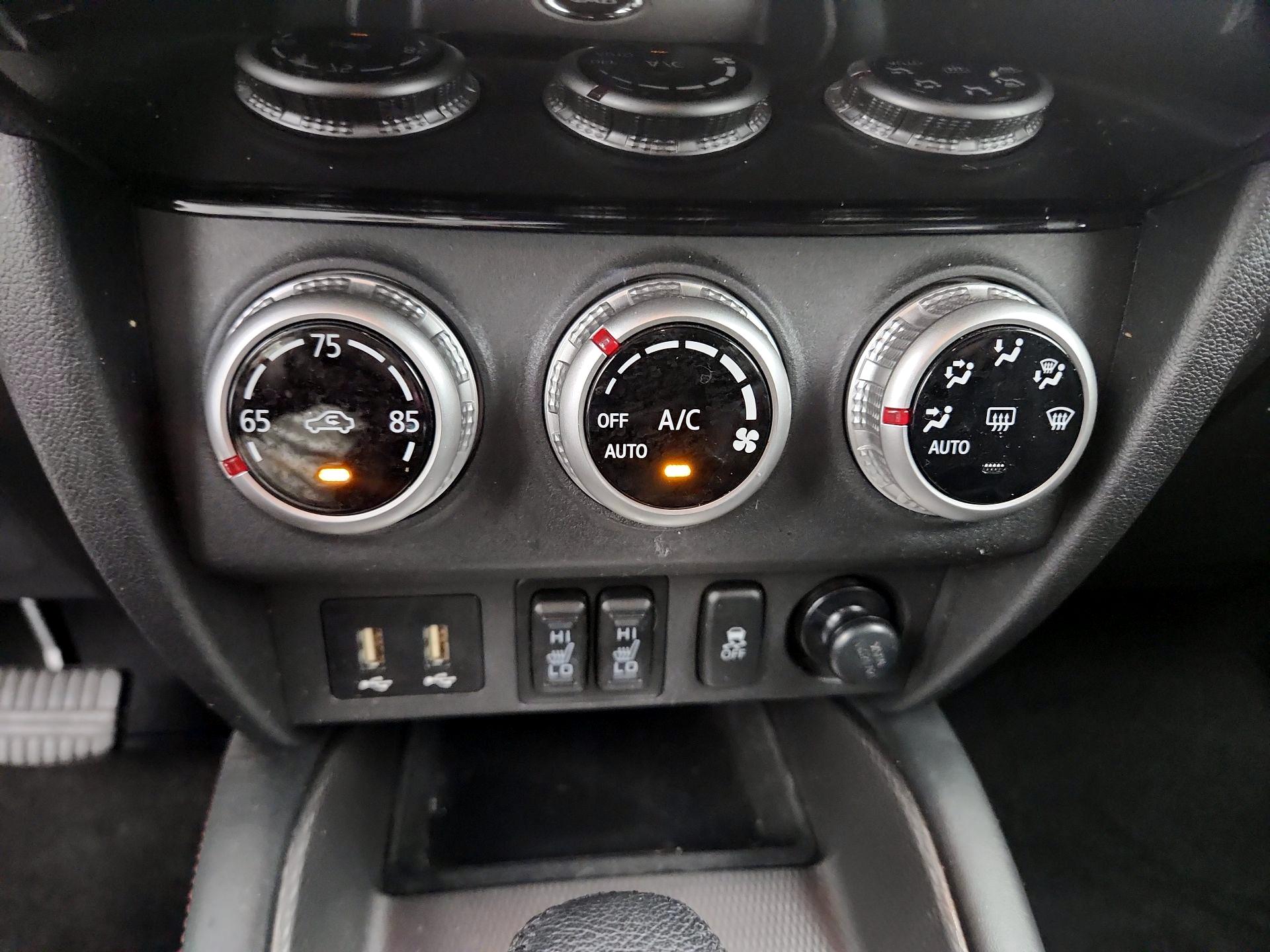 Thumbnail: 2023 Mitsubishi Outlander Sport - 16