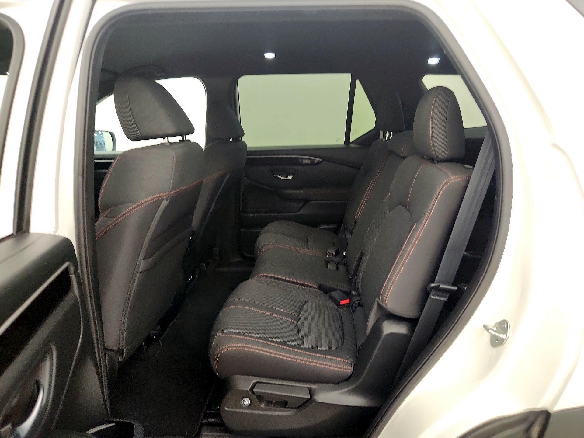 Thumbnail: 2023 Honda Pilot - 19