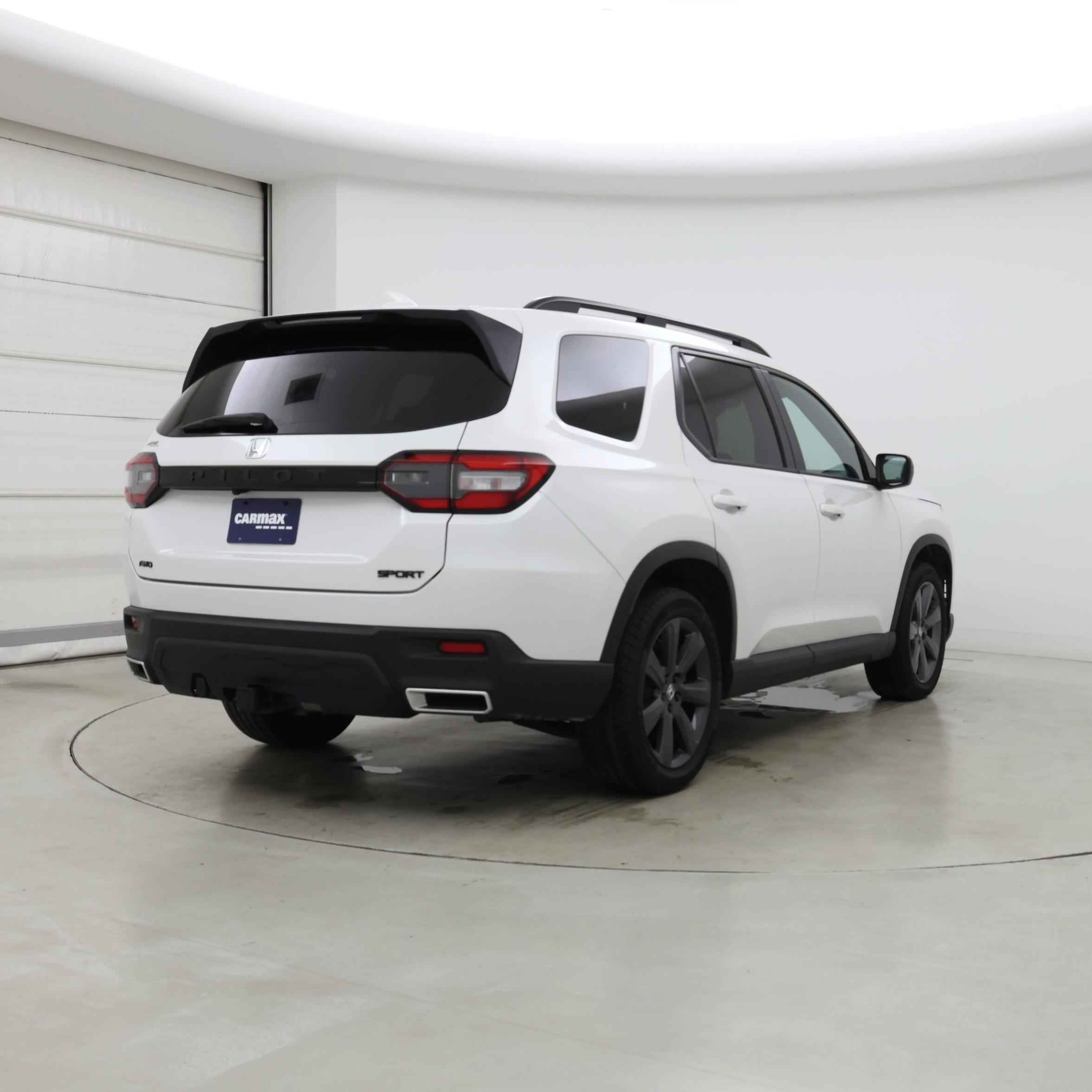 Thumbnail: 2023 Honda Pilot - 8