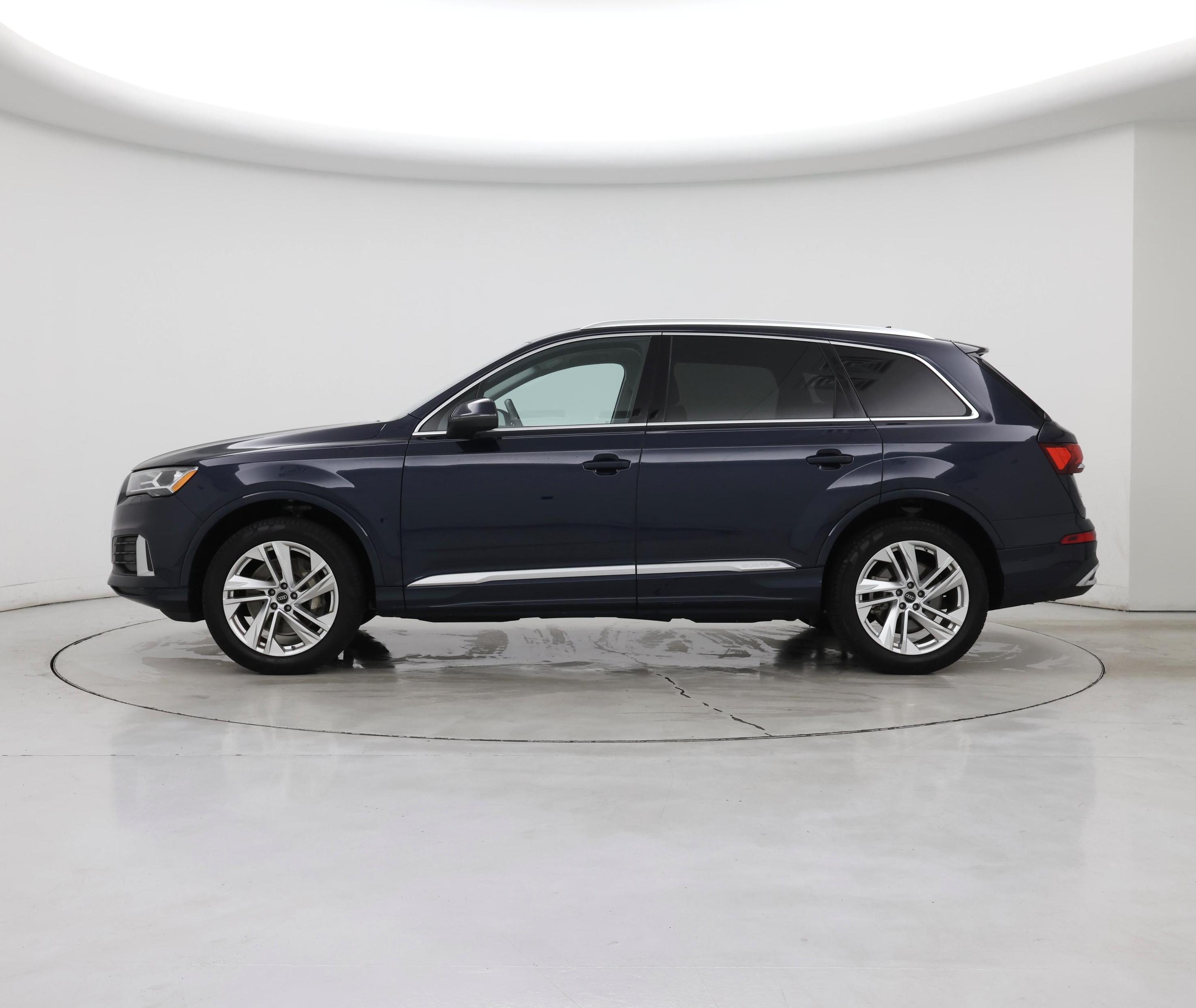 Thumbnail: 2023 Audi Q7 - 3